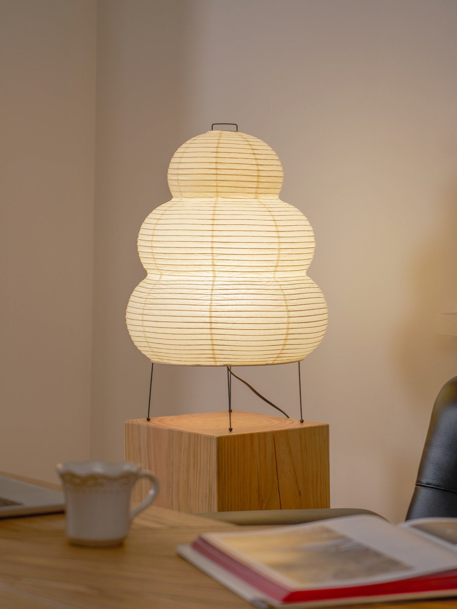 Allenla Lantern Table Lamp