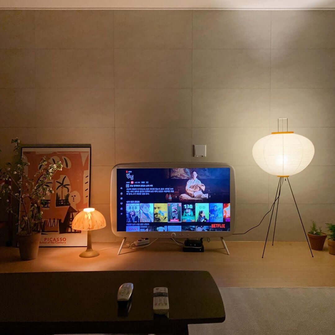 Alellan Sculptural Floor Lamp