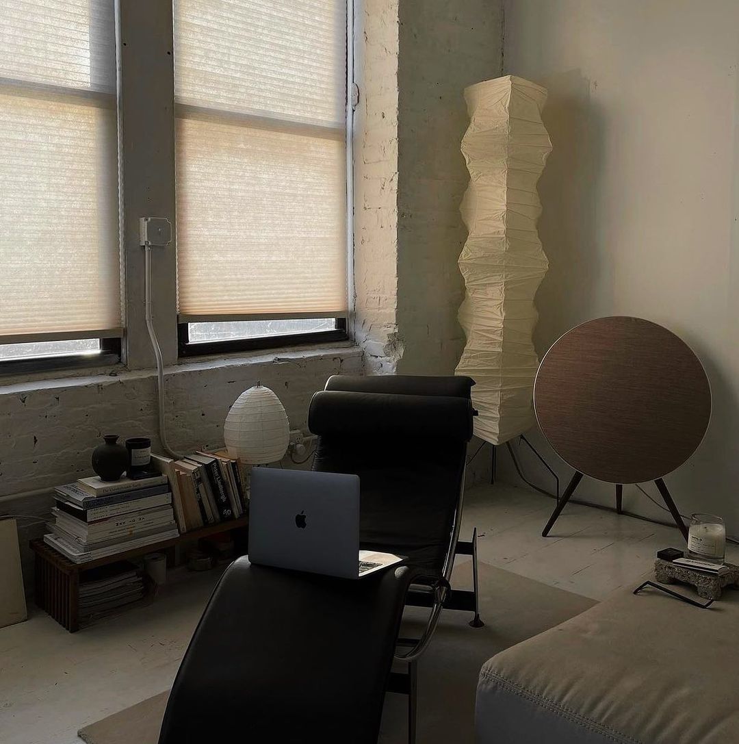 Alellan Sculptural Floor Lamp