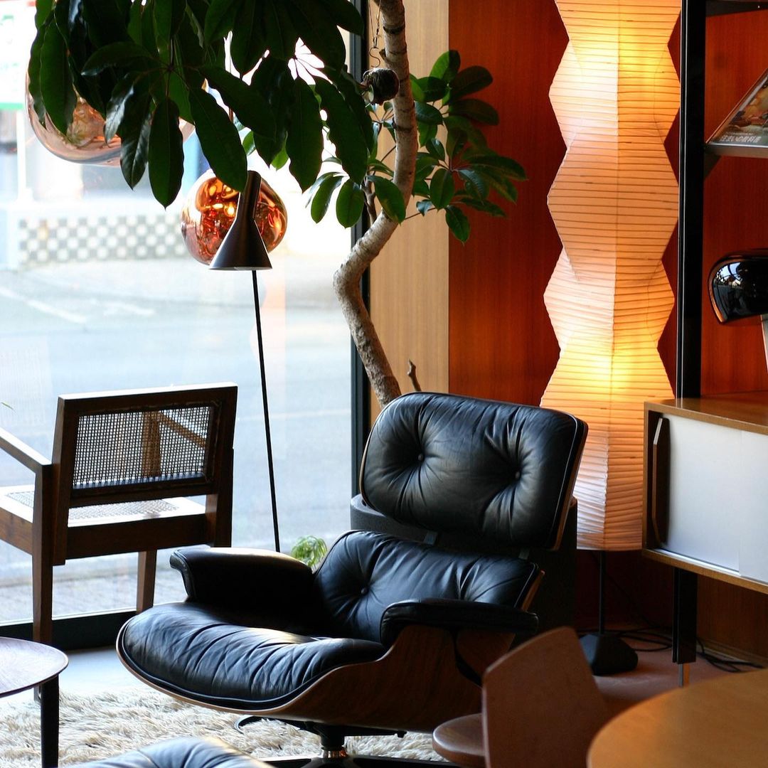 Alellan Sculptural Floor Lamp