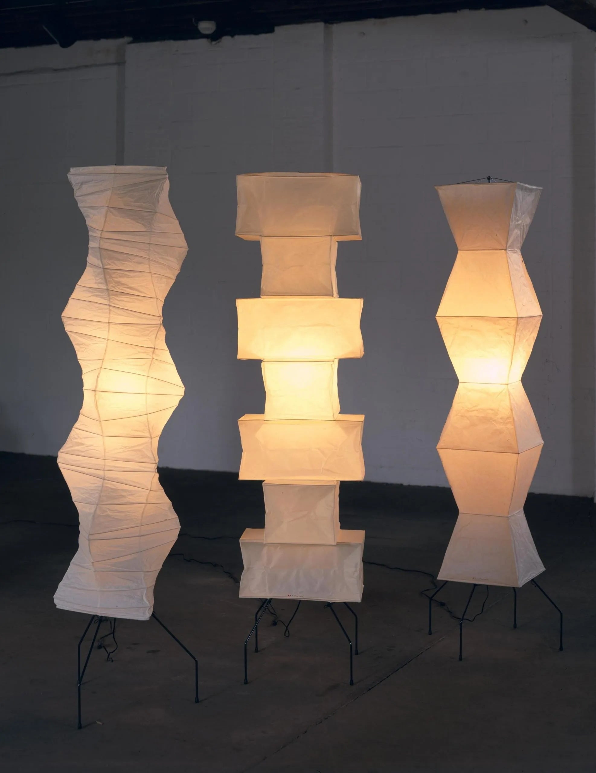 Alellan Sculptural Floor Lamp