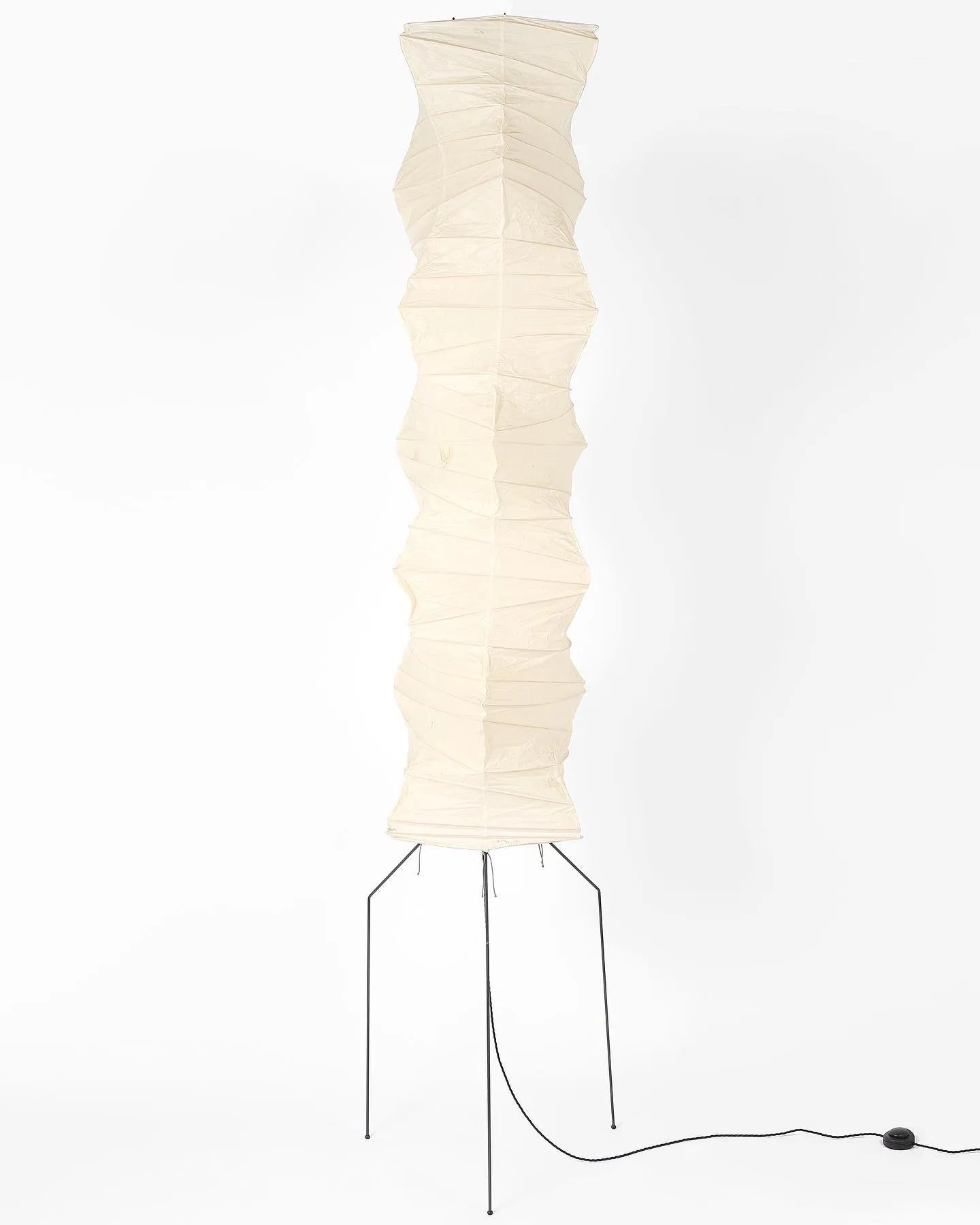 Alellan Sculptural Floor Lamp