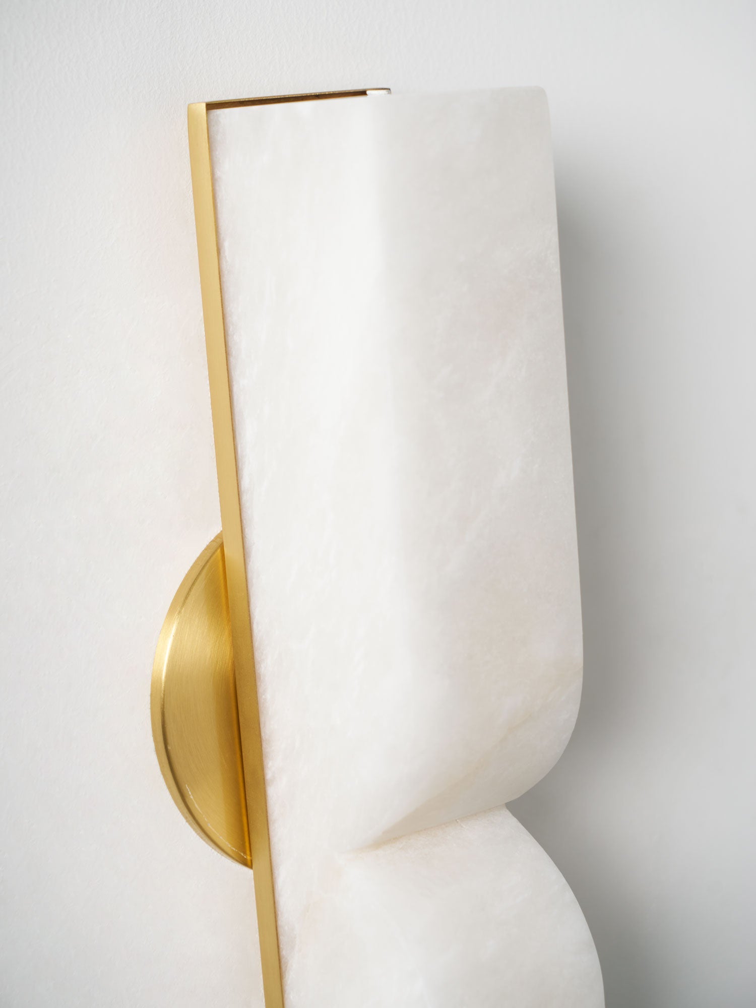 Soroza Alabaster Wall Light
