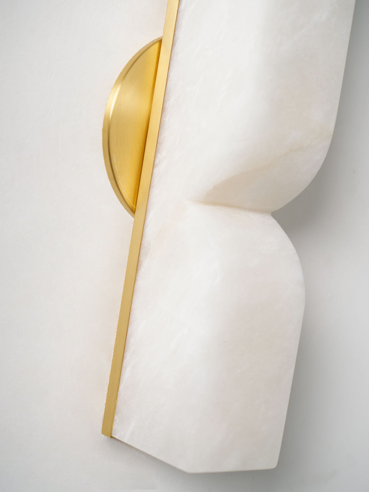 Soroza Alabaster Wall Light