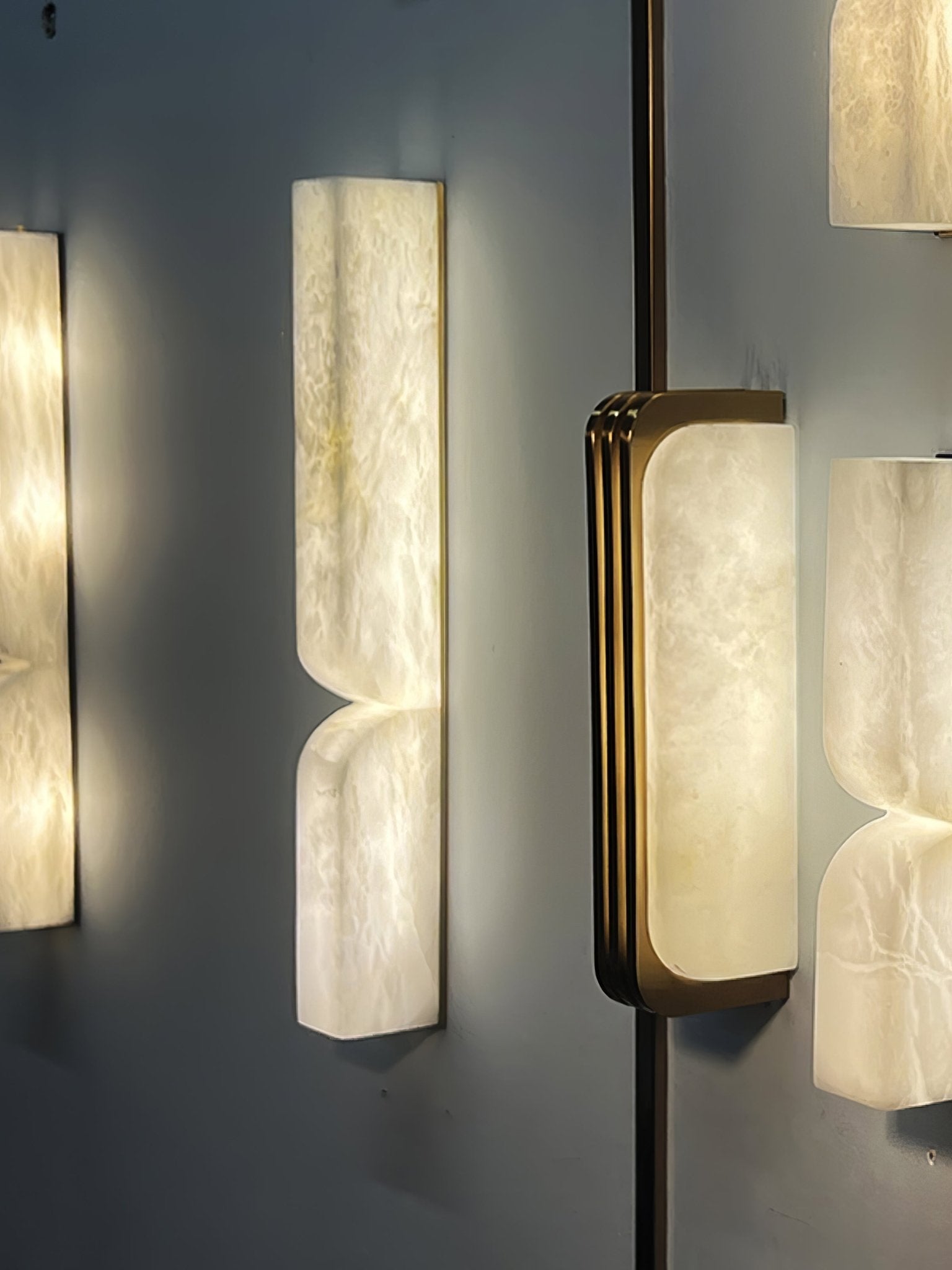 Soroza Alabaster Wall Light