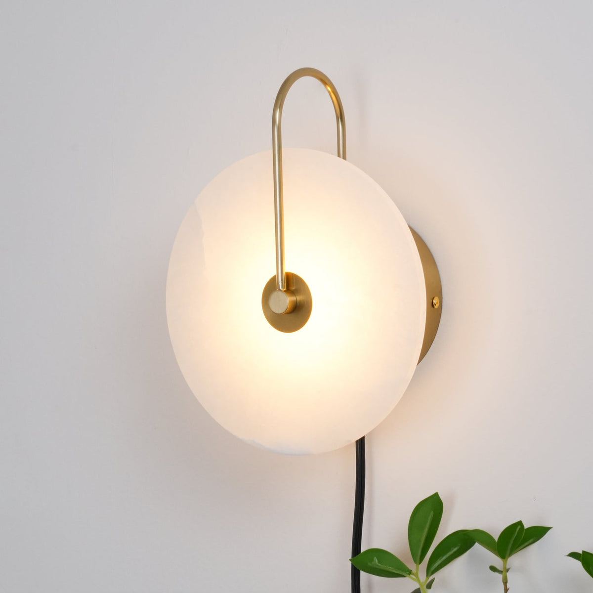 Dukalon Round Wall Light