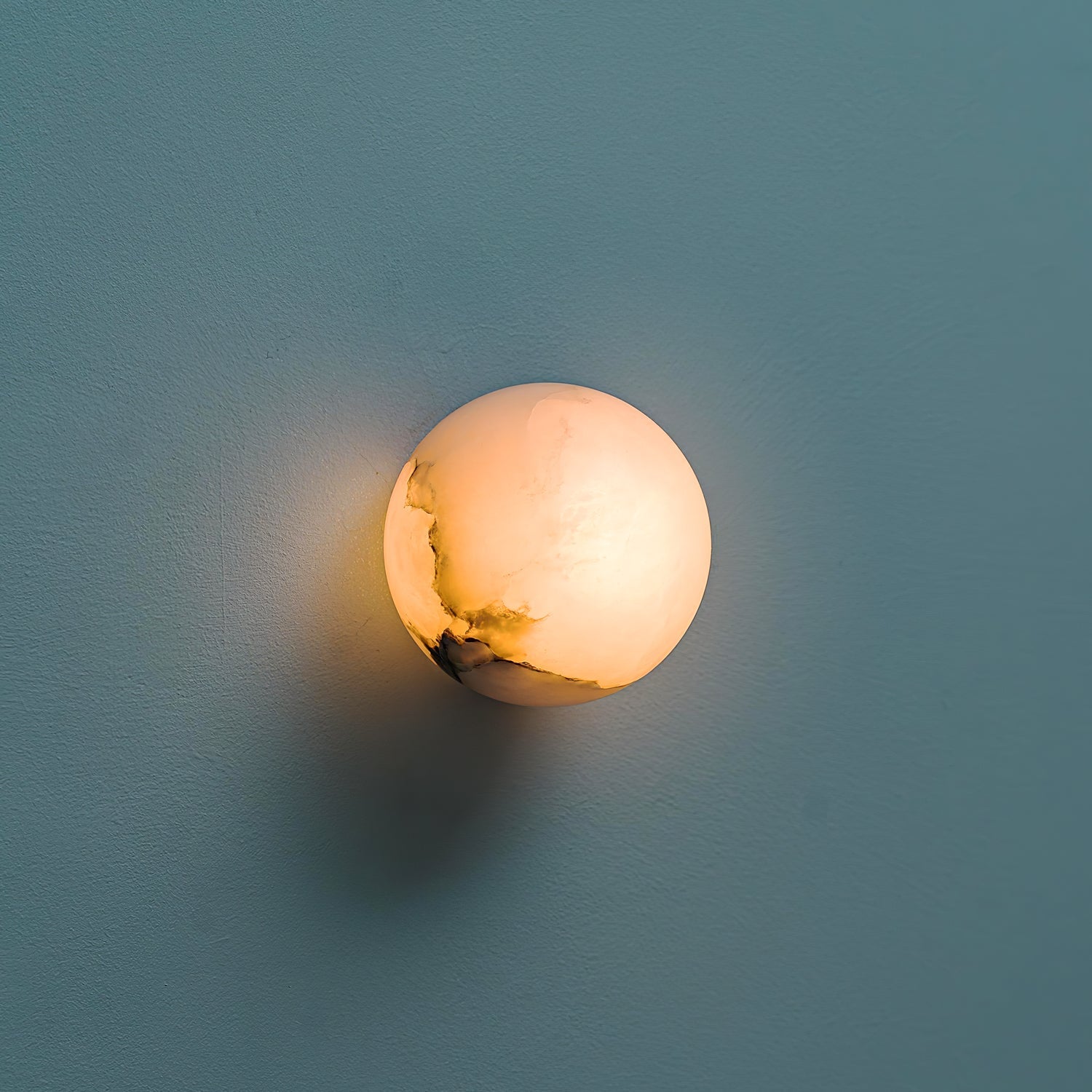 Viroa Wall Light