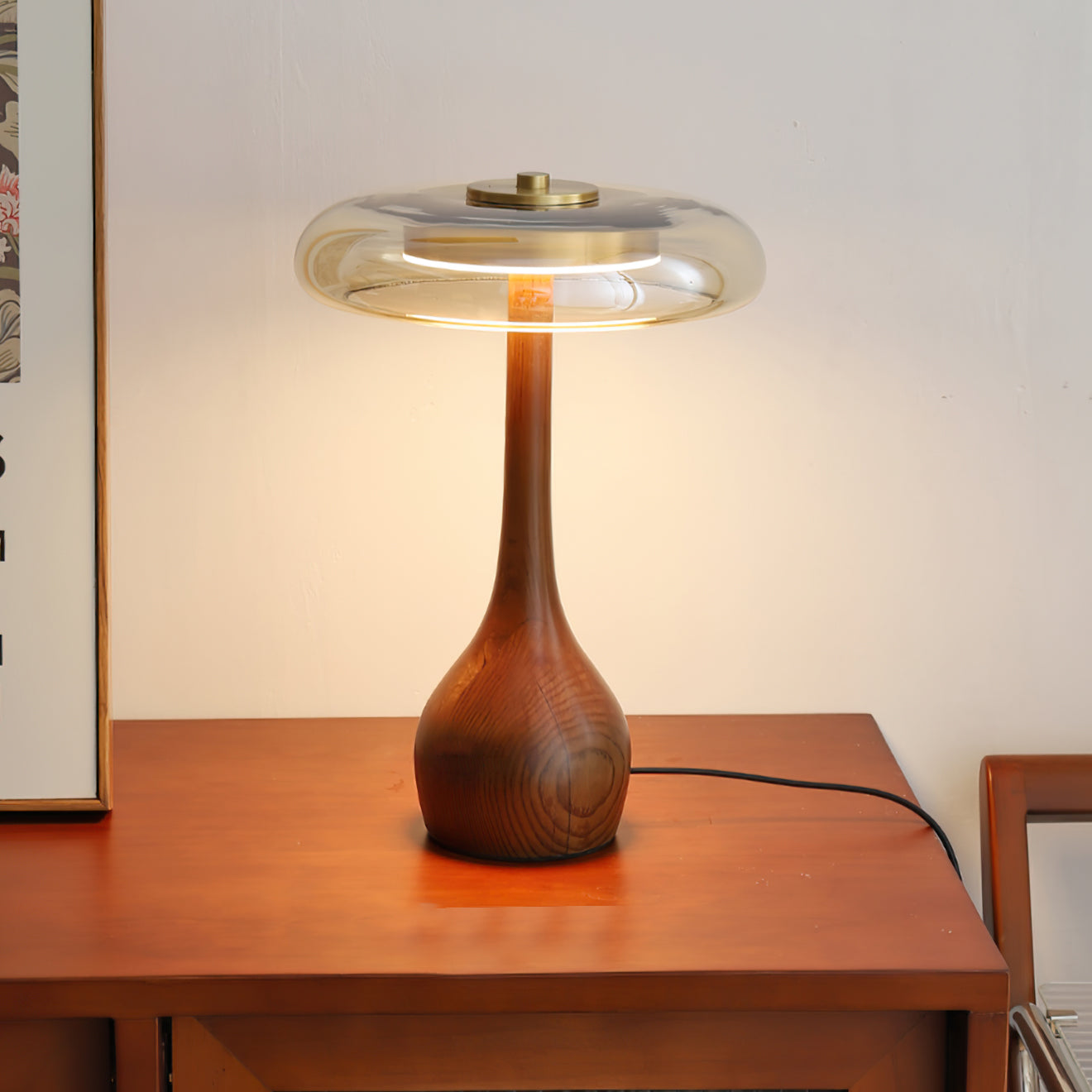Aravorin Table Lamp