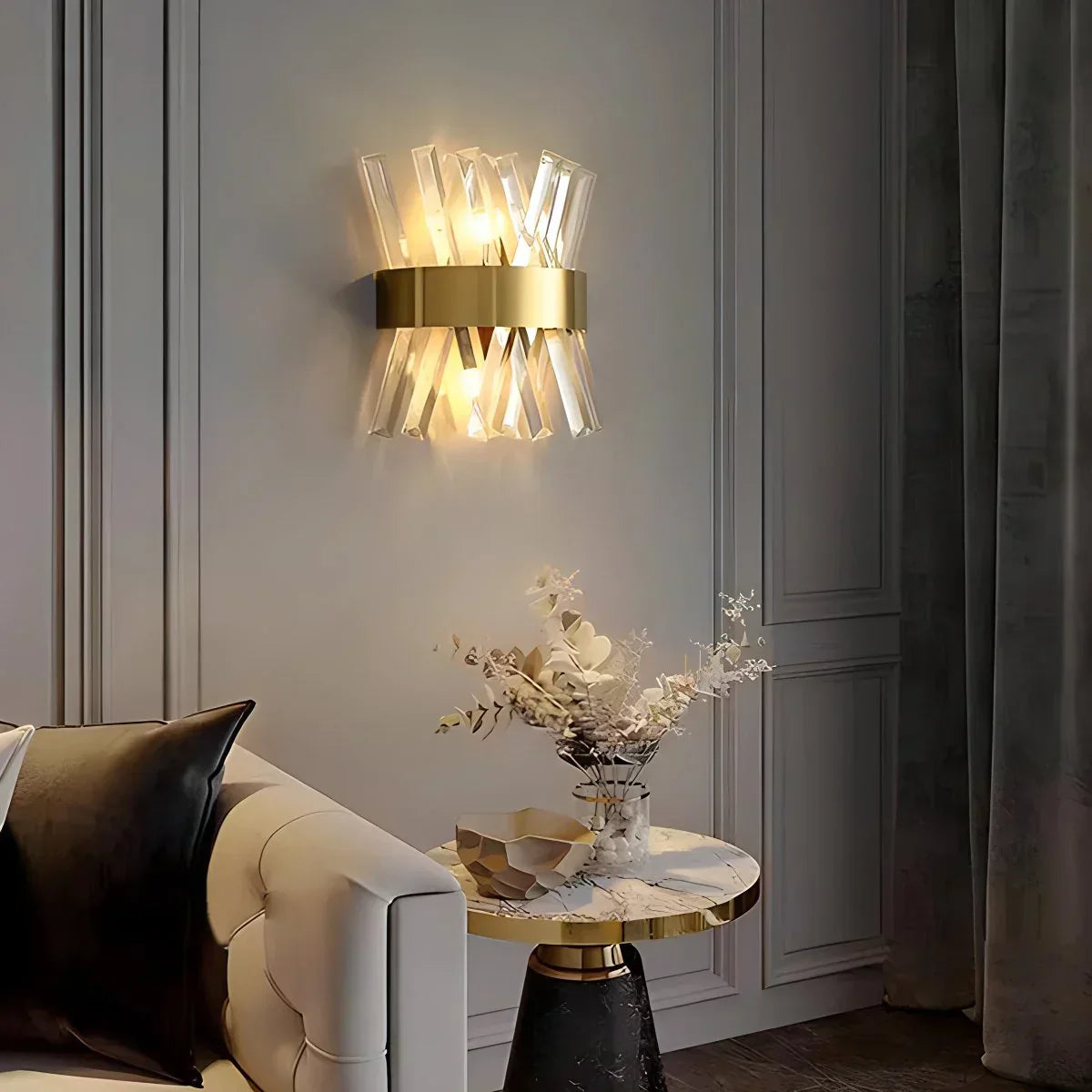 Sintur Crystal Wall Lamp