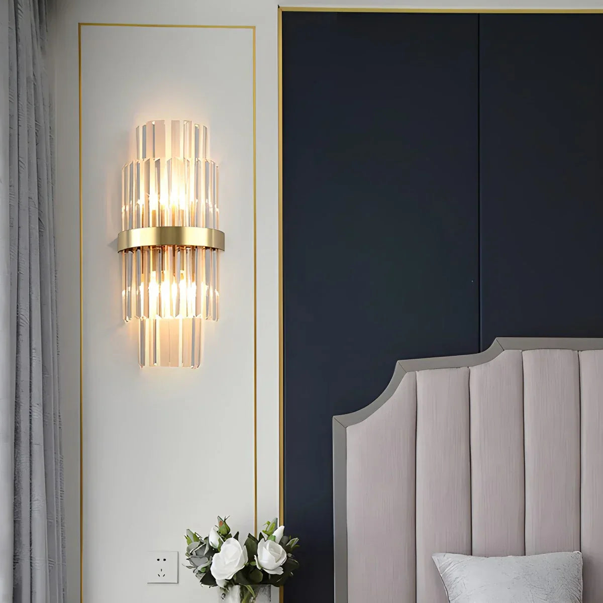 Sintur Crystal Wall Lamp