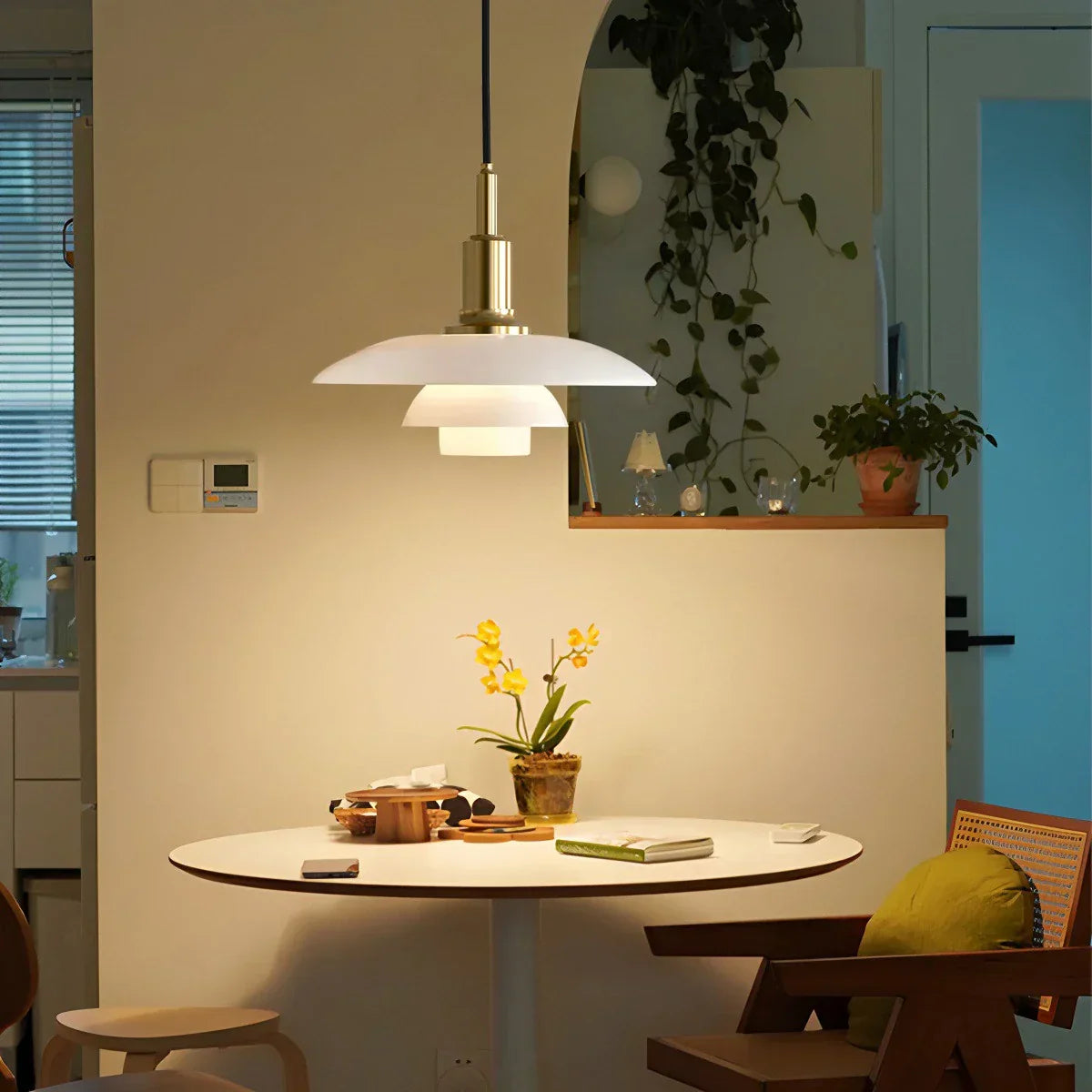 Zamro Pendant Light