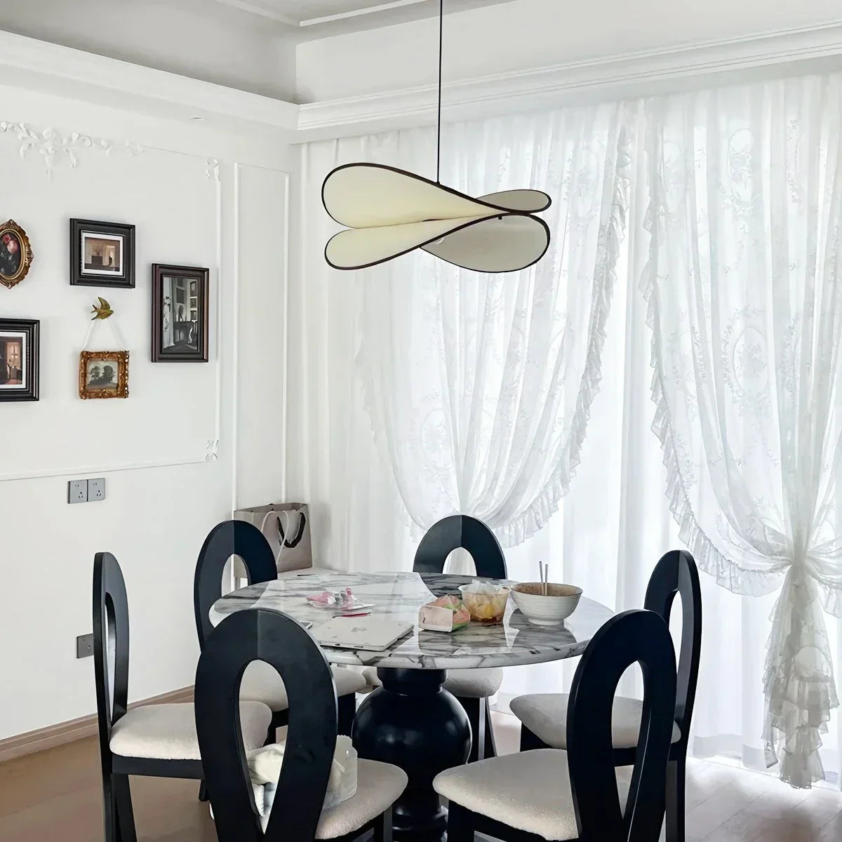 Onyra Pendant Light