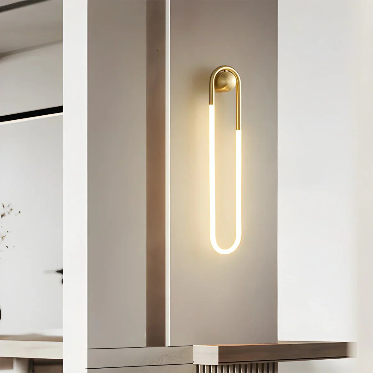 Kivonia Wall Light