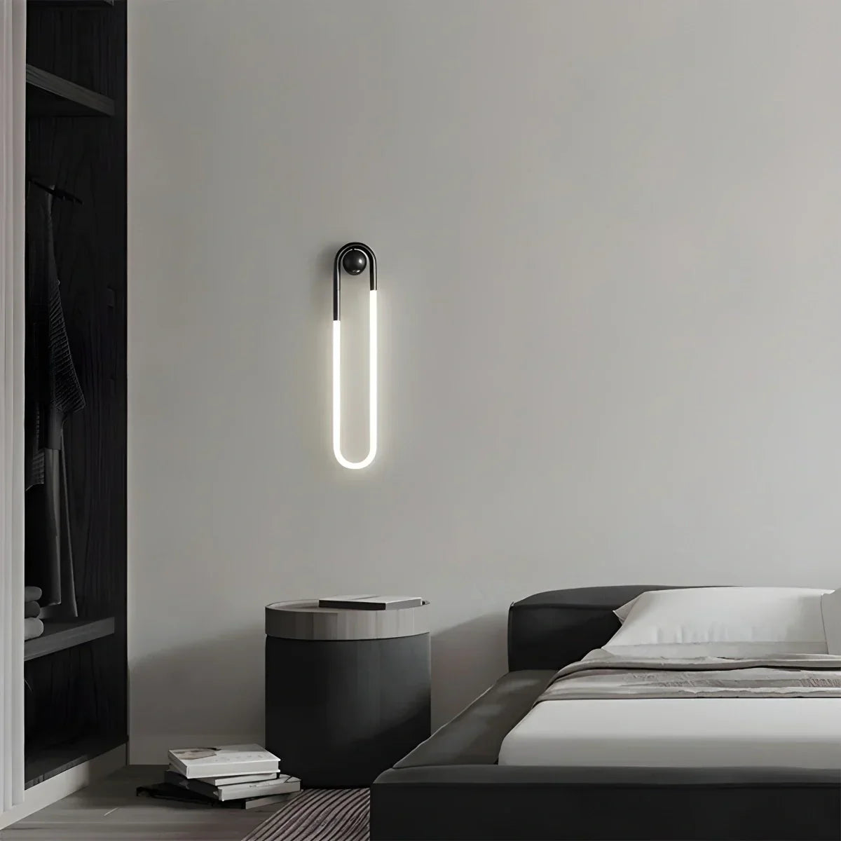 Kivonia Wall Light