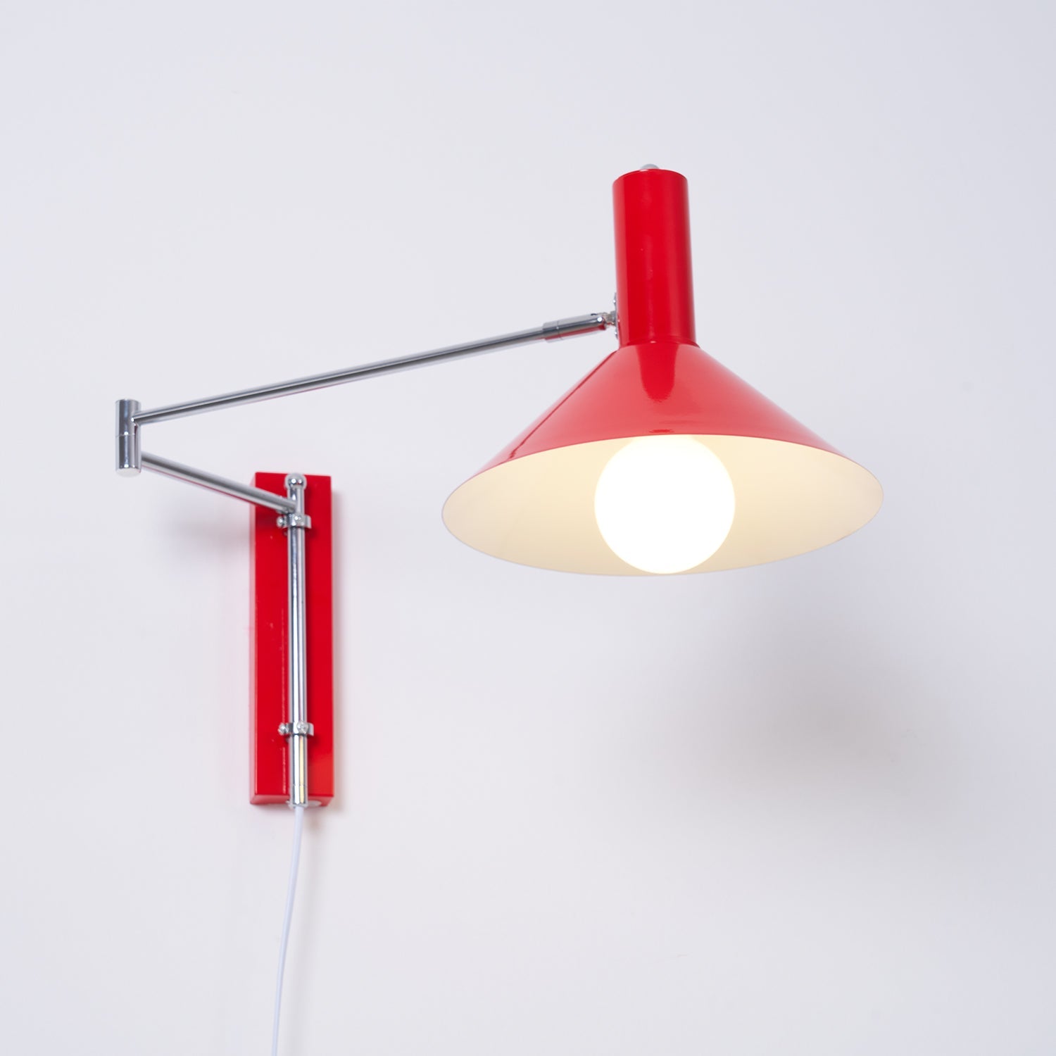 Alzaniel Plug In Wall Light