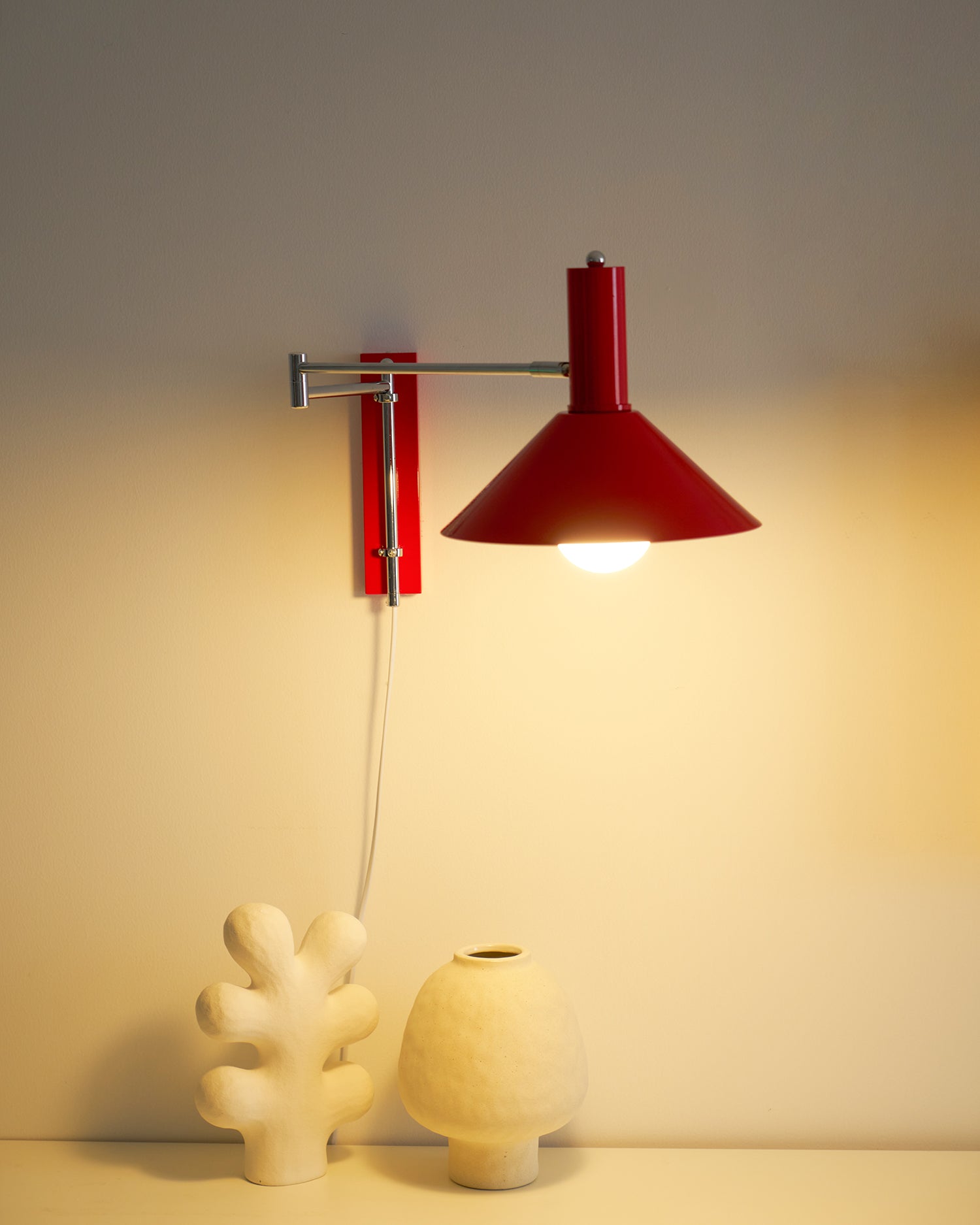 Alzaniel Plug In Wall Light