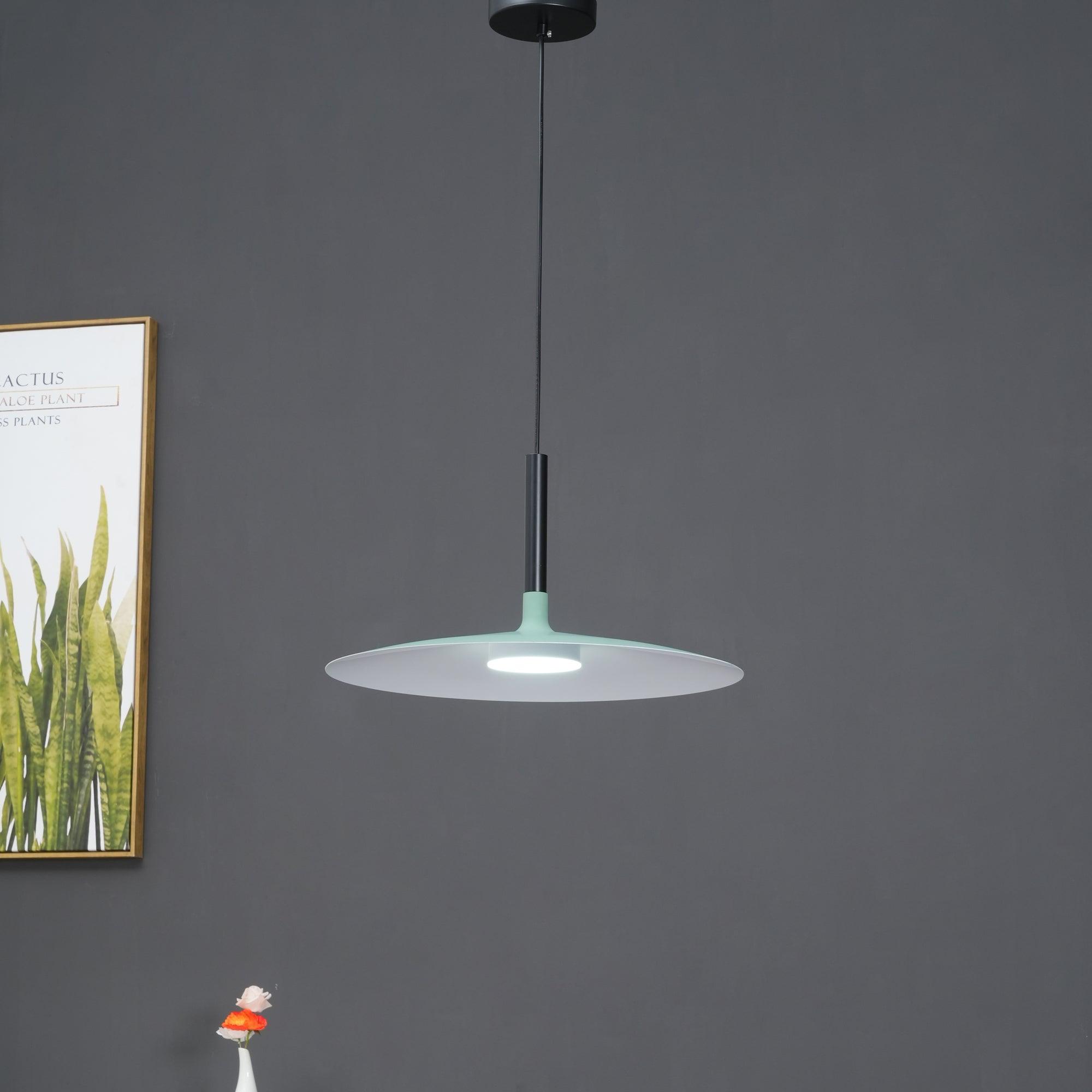 Kilanto Pendant Light