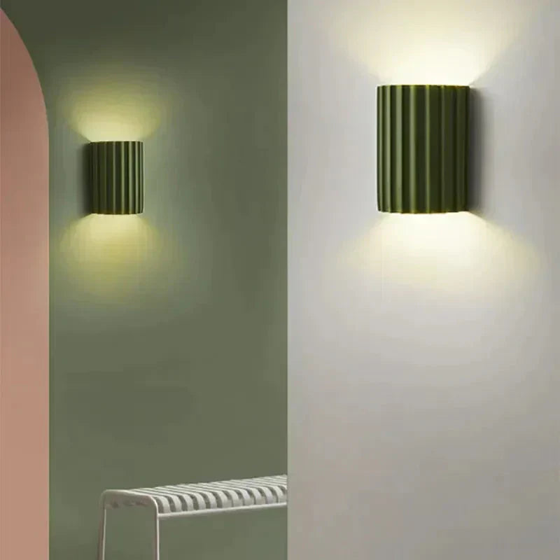 Perol Ribbed Wall Light