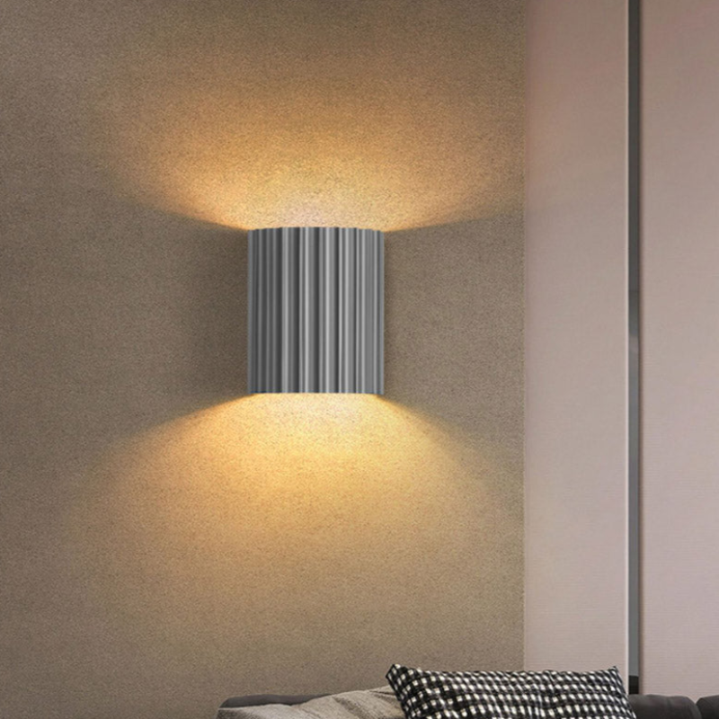Perol Ribbed Wall Light
