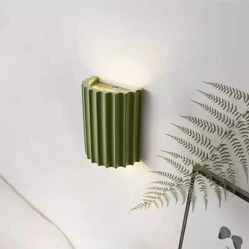 Perol Ribbed Wall Light