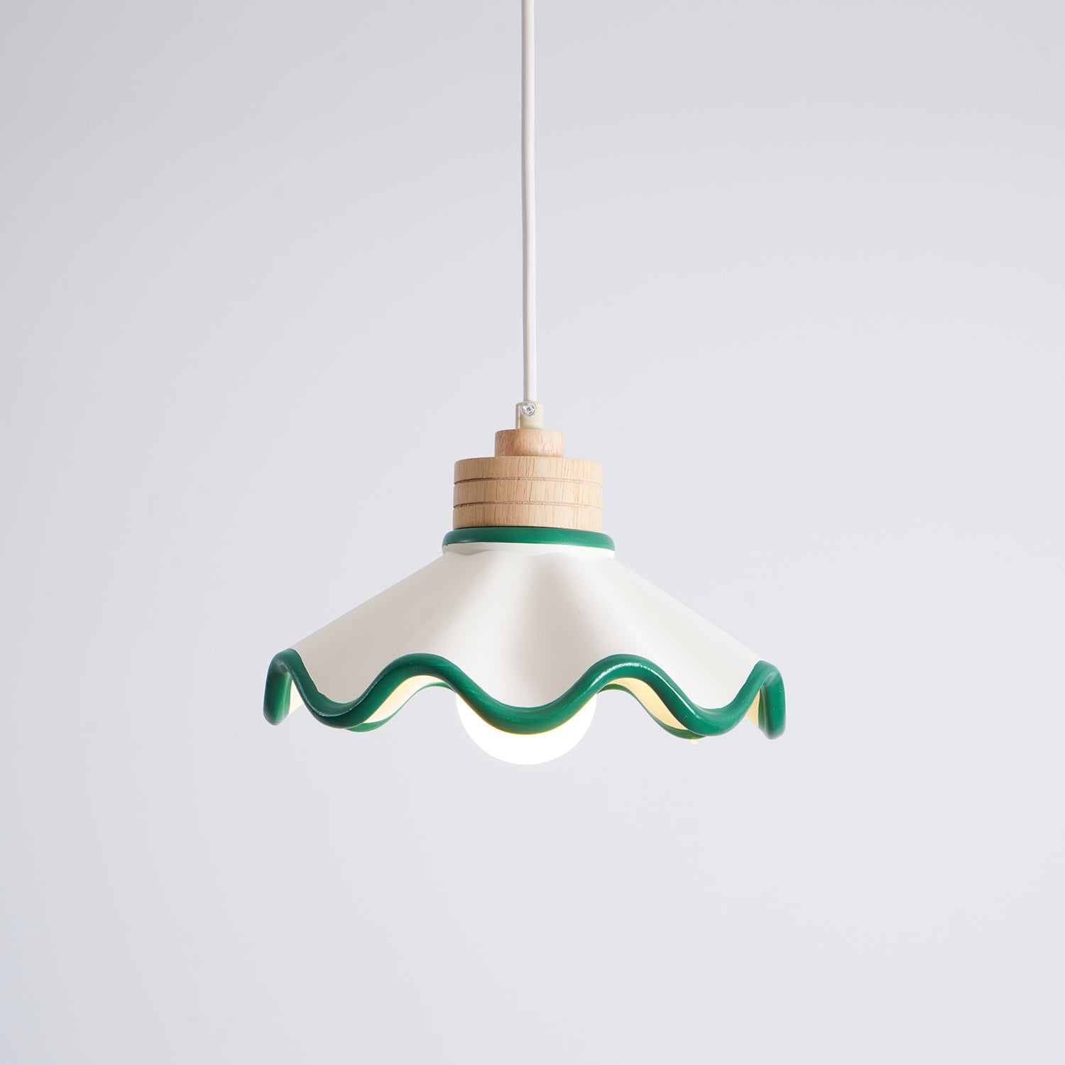 Najano Scalloped Pendant Light