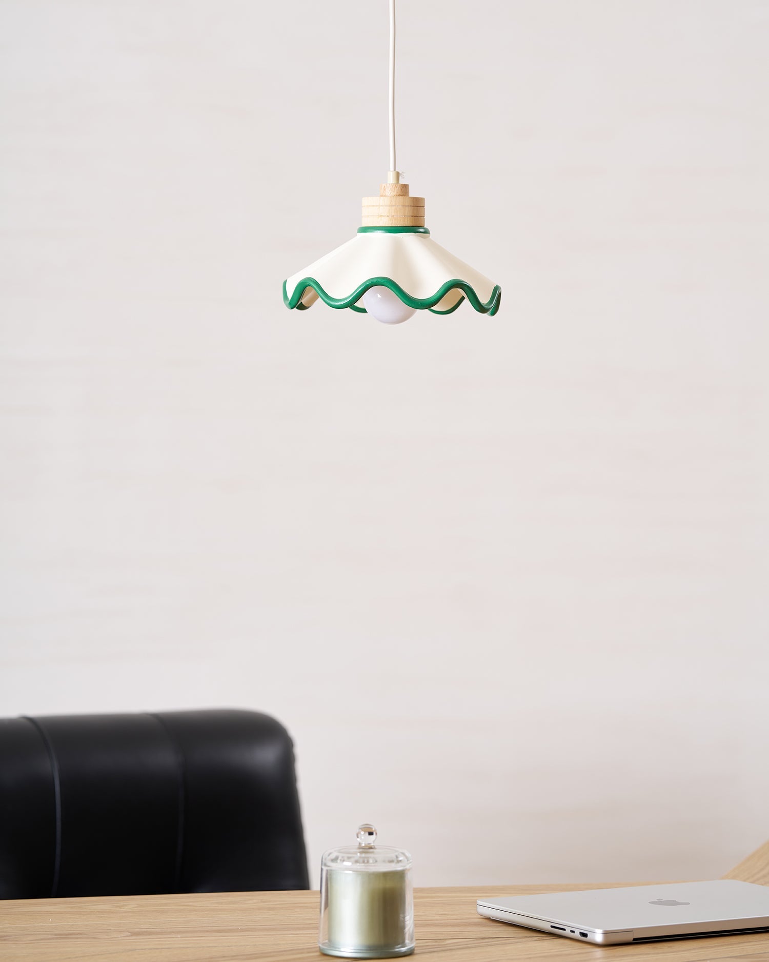 Najano Scalloped Pendant Light