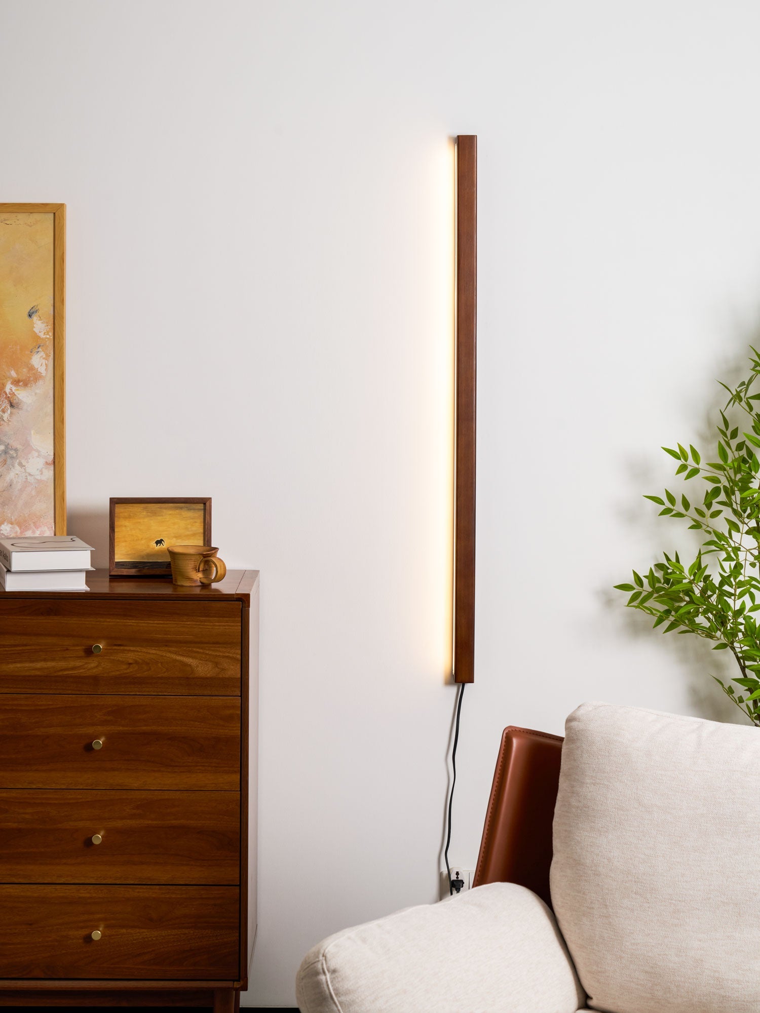 Gomeron Linear Wall Light