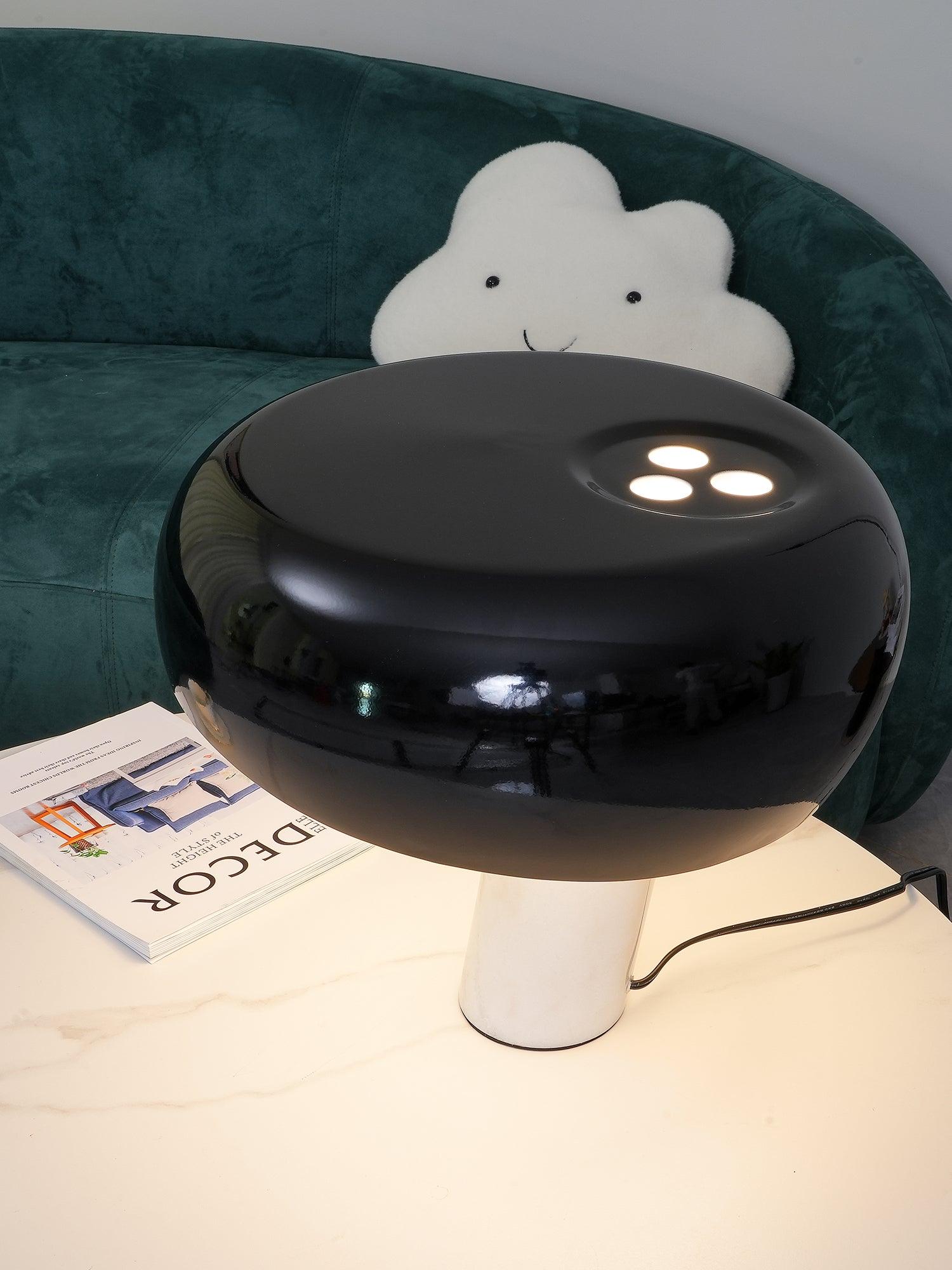 Ivoro Table Lamp