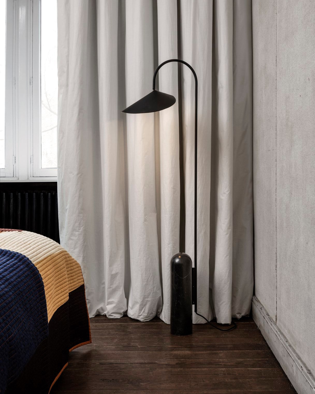 Beevira Arc Floor Lamp