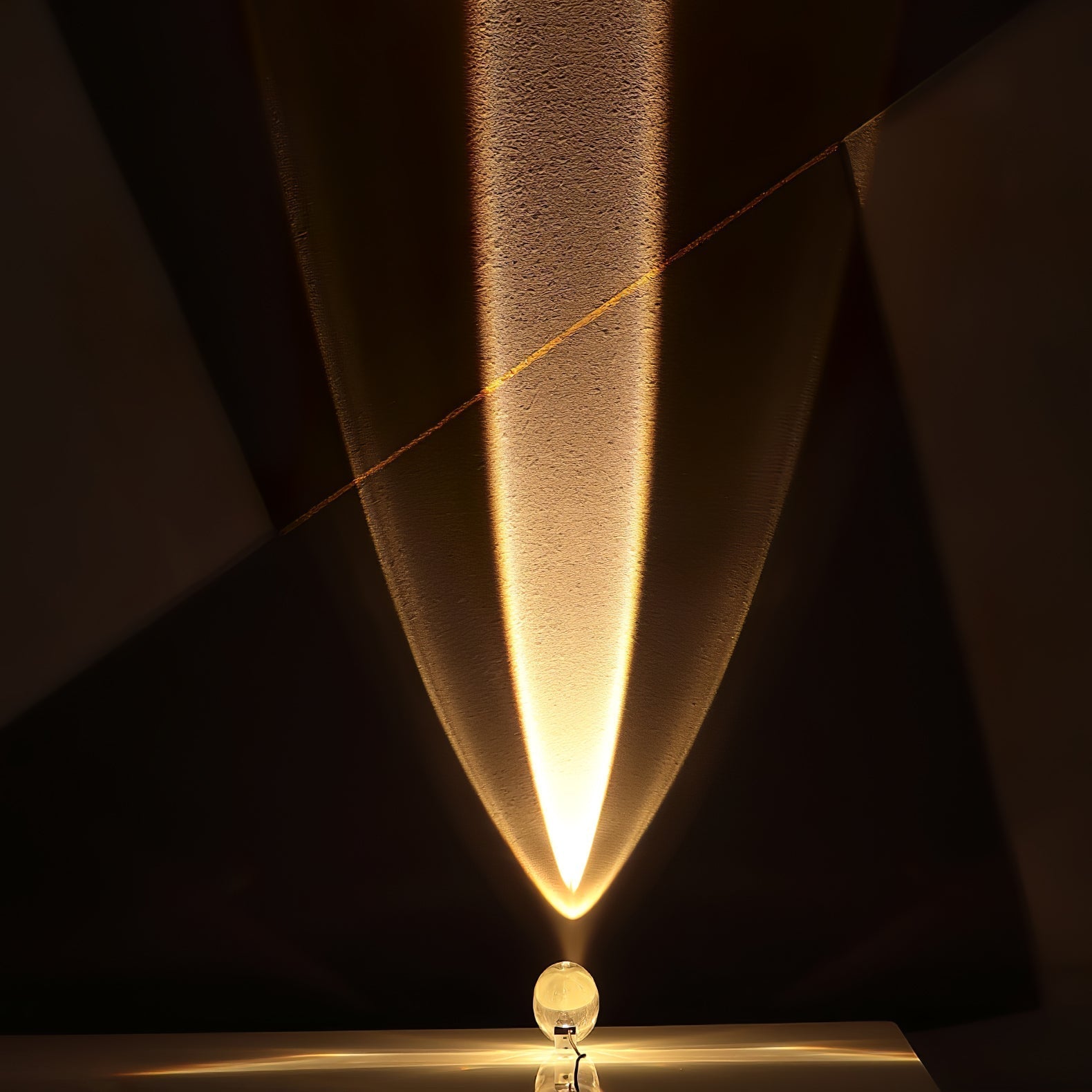 Lizzan Table Lamp