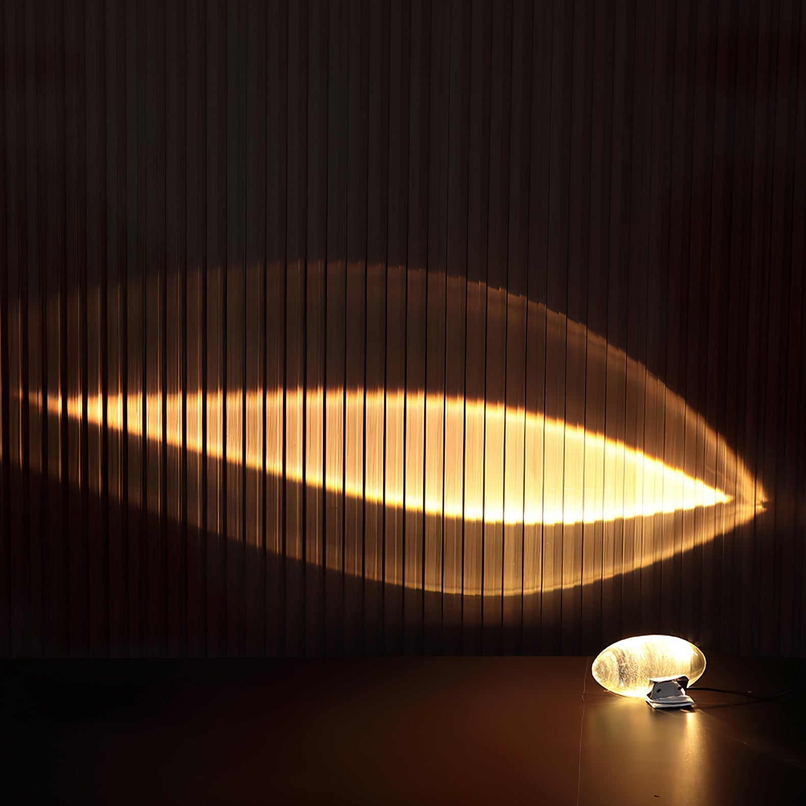 Lizzan Table Lamp
