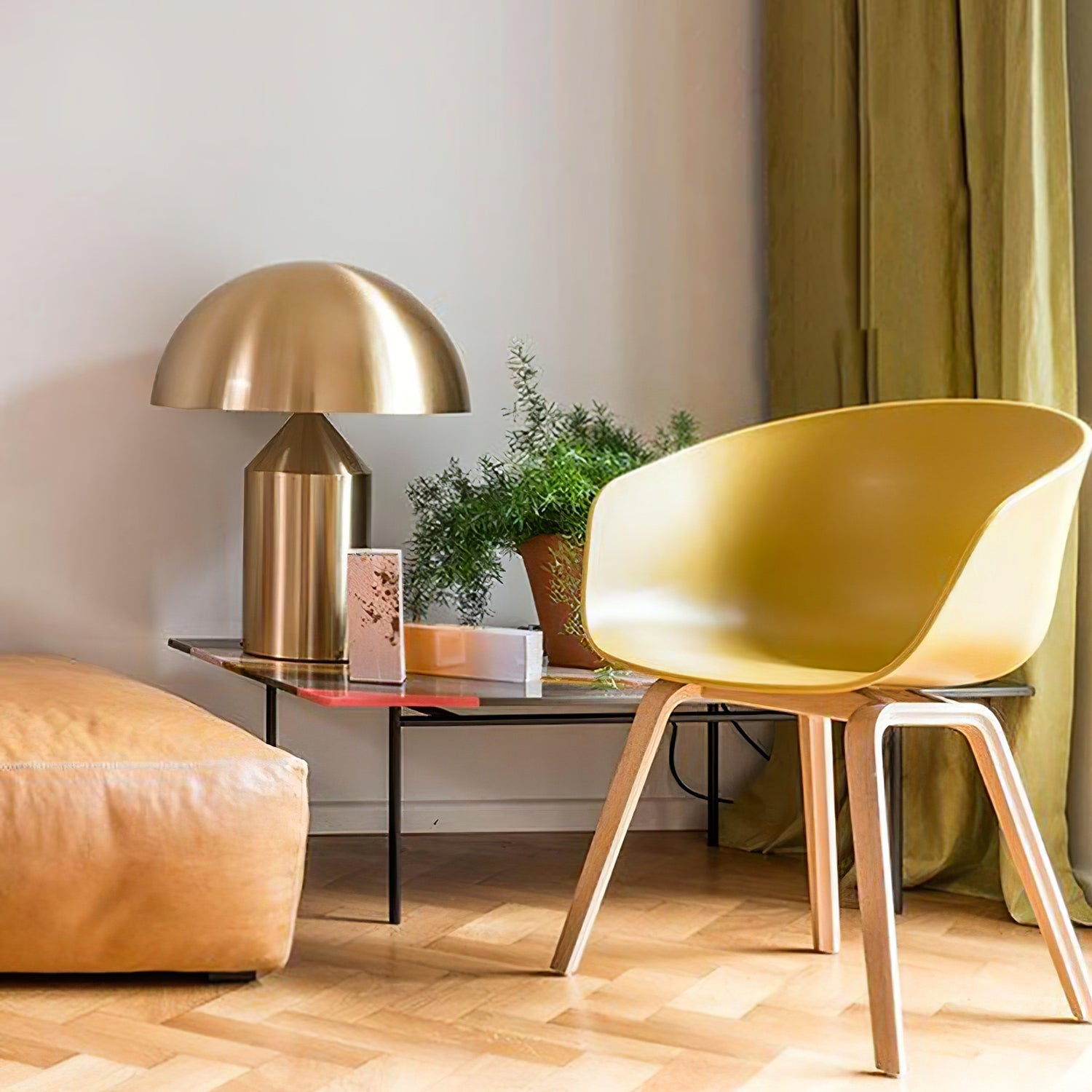 Almiran Geometric Table Lamp