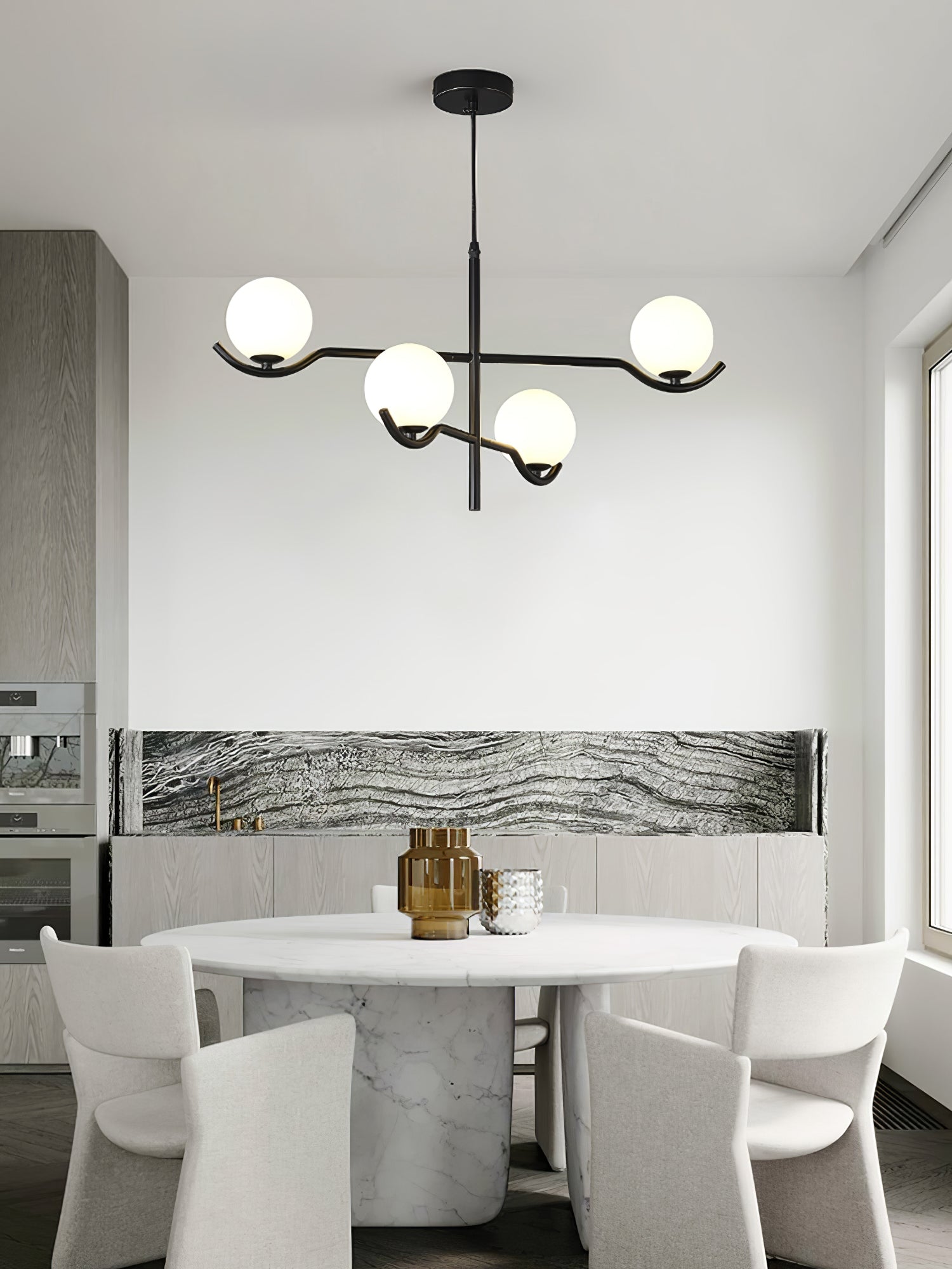 Avaleo Globe Pendant Light
