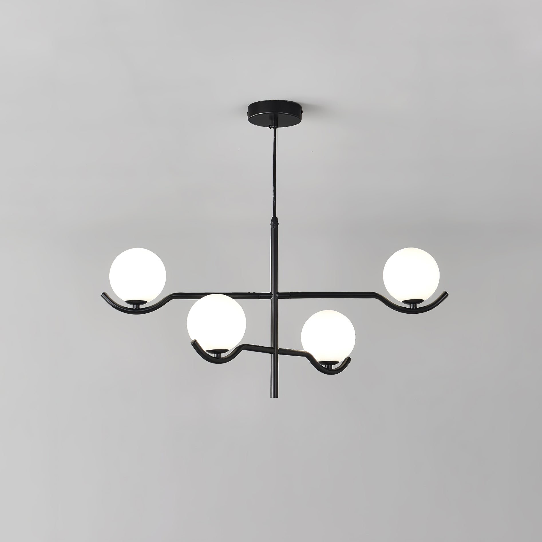 Avaleo Globe Pendant Light