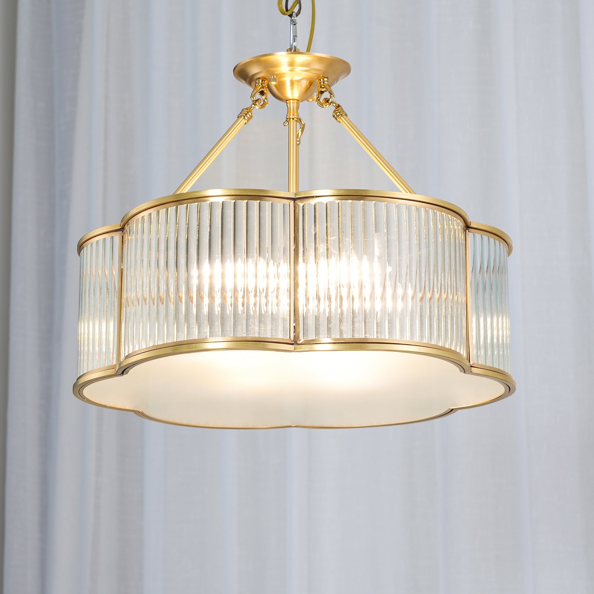 Xeda Quatrefoil Chandelier