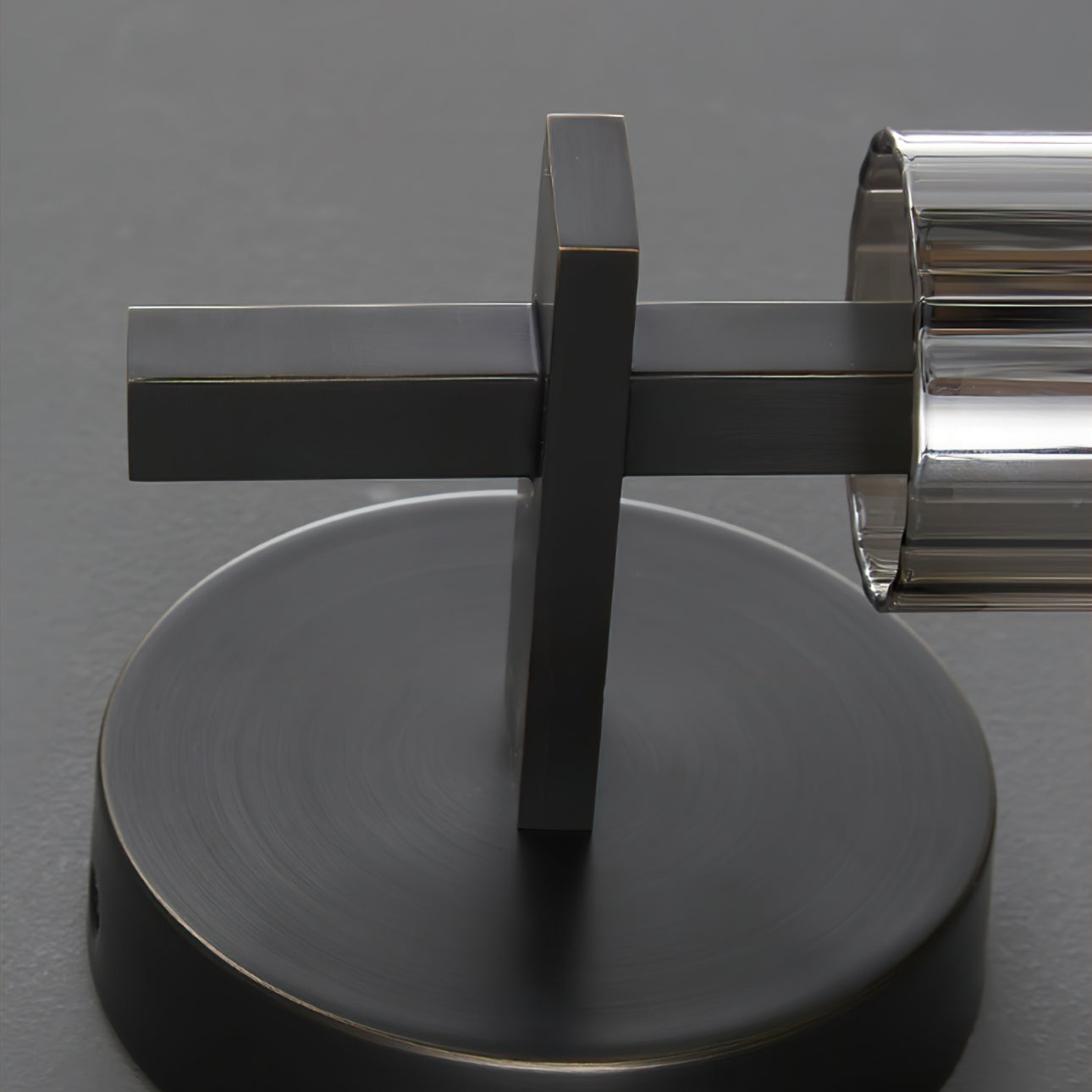 Lefemor Fluted Wall Light
