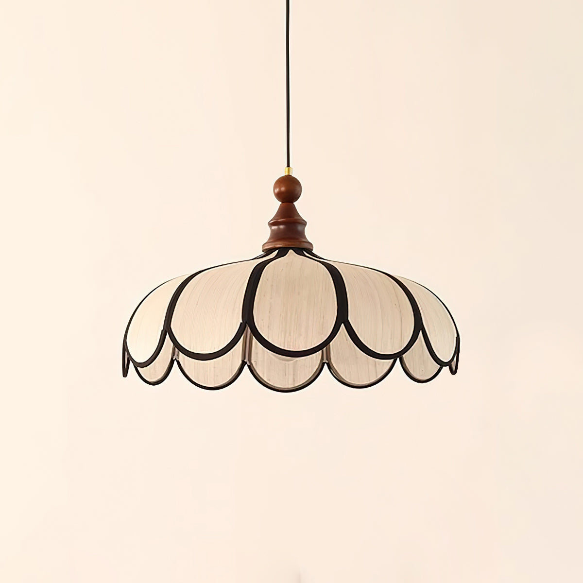 Melaona Scalloped Pendant Light