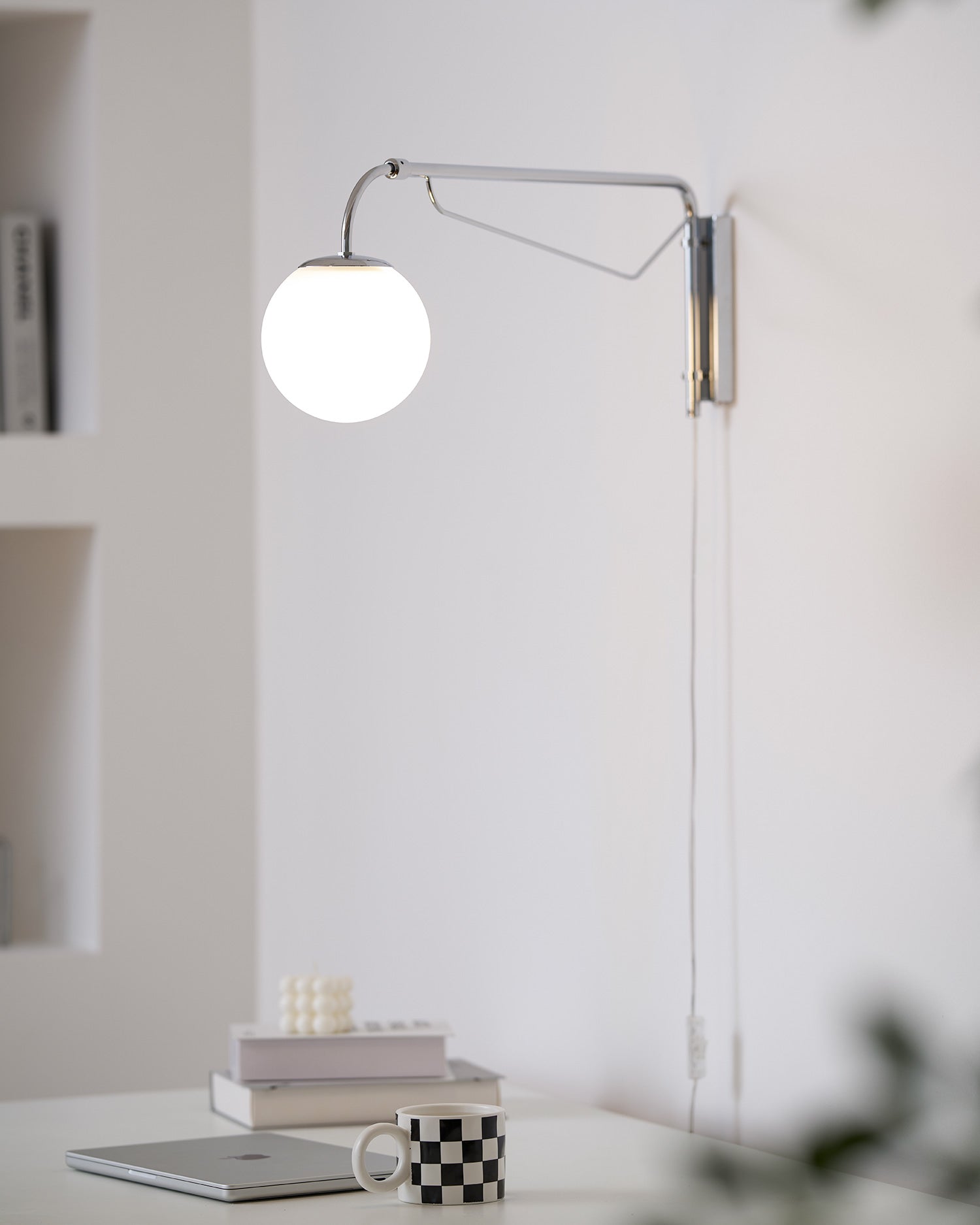 Bazoron Wall Light