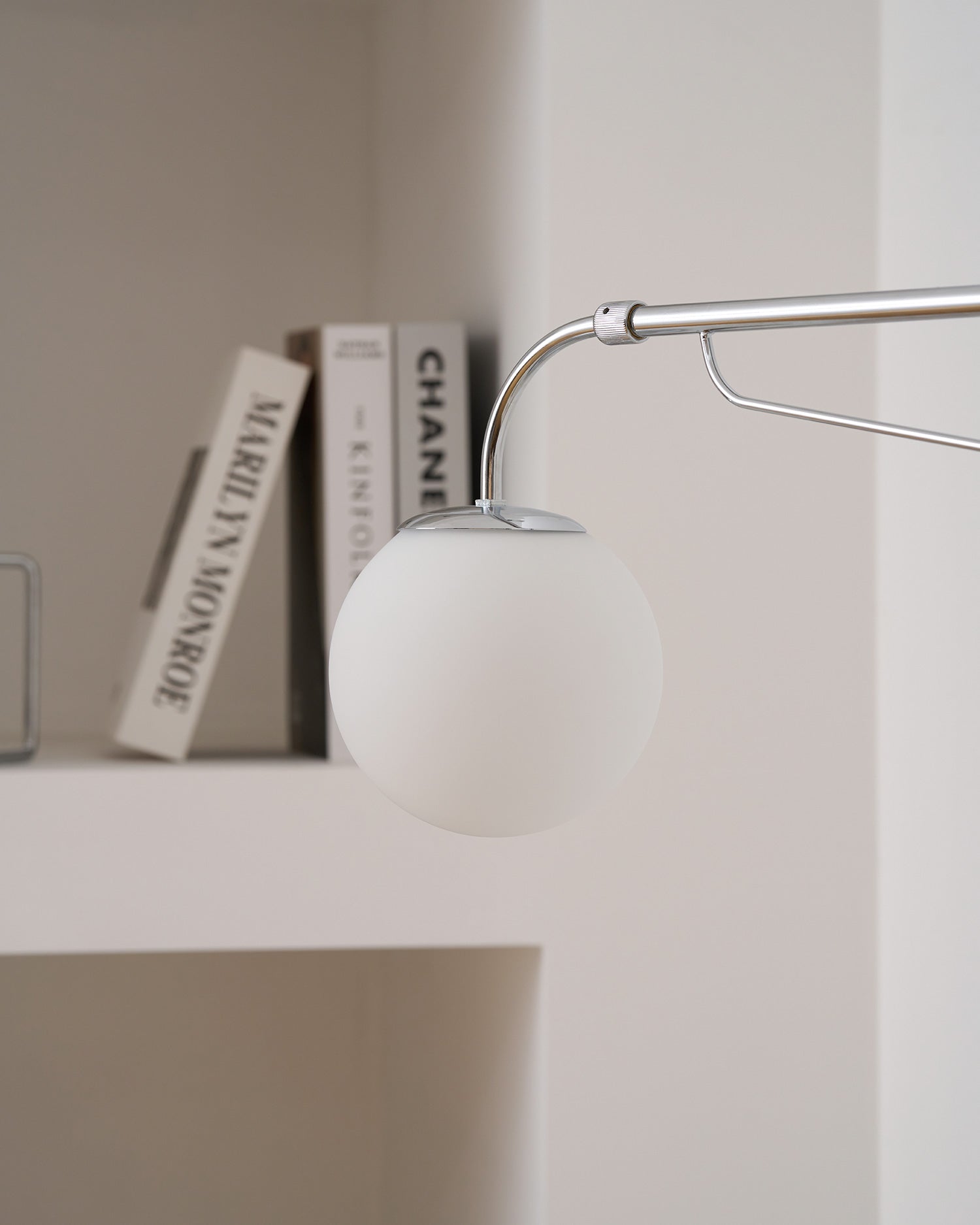 Bazoron Wall Light