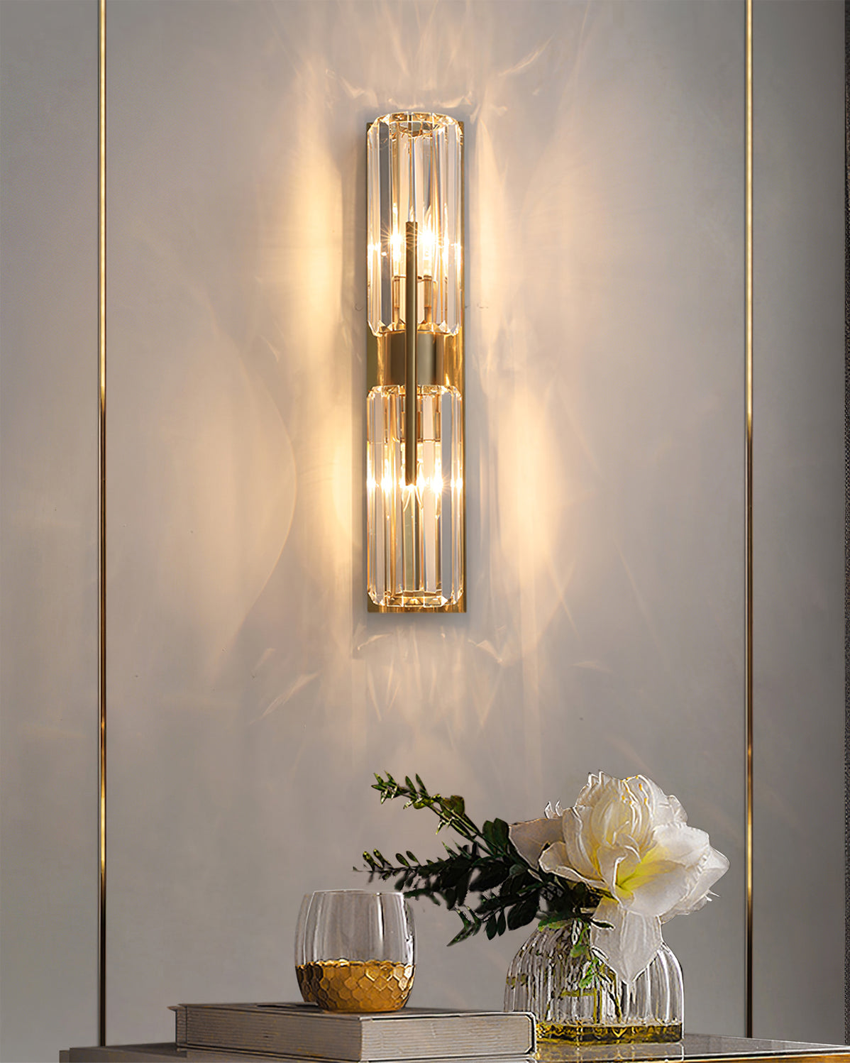 Lefi Art Deco Wall Light