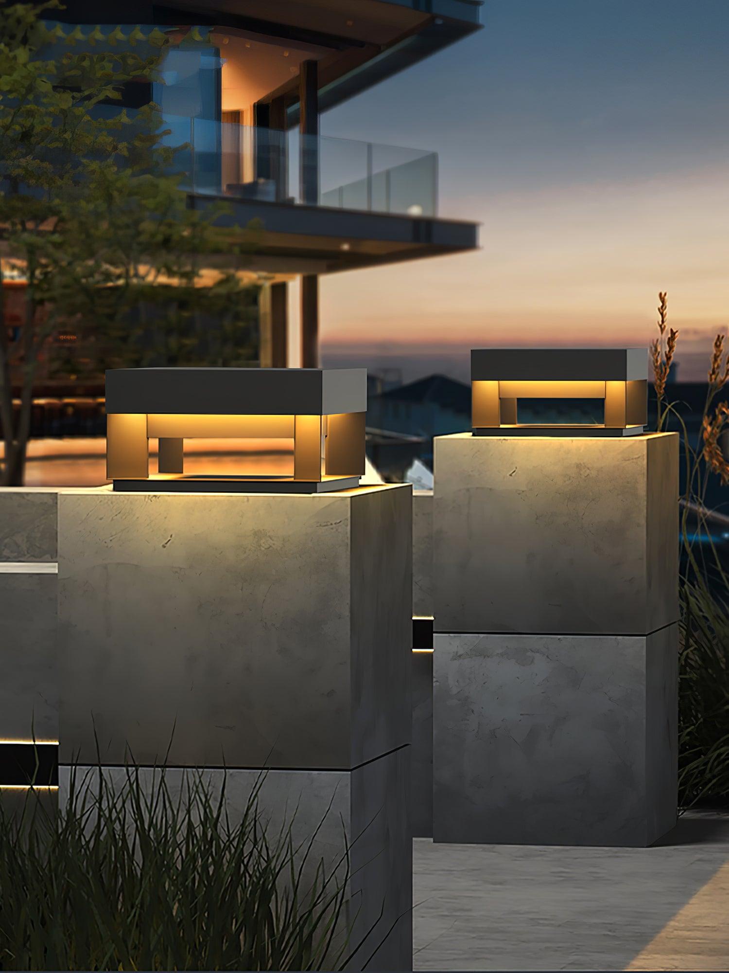 Nolian Outdoor Post Light
