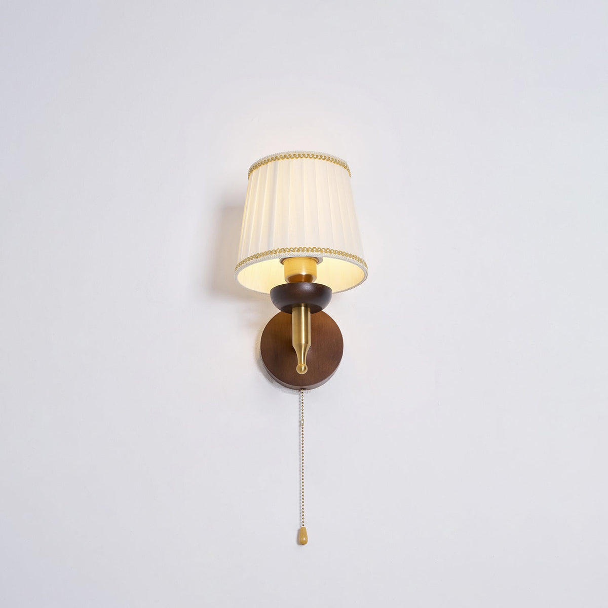 Pezen Vintage Wall Light