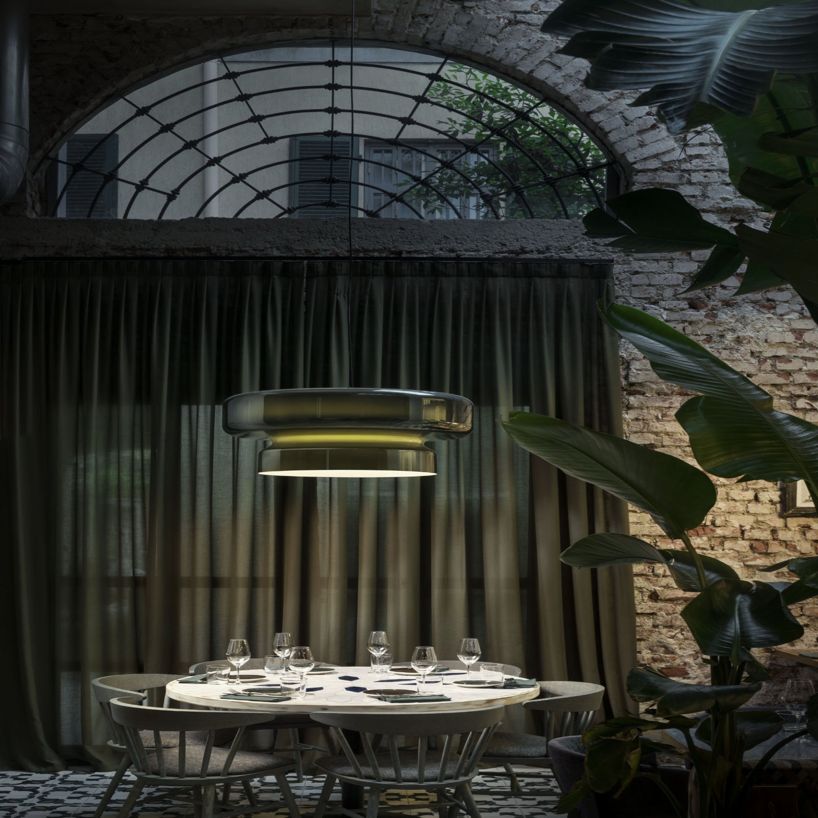 Elomia Pendant Light