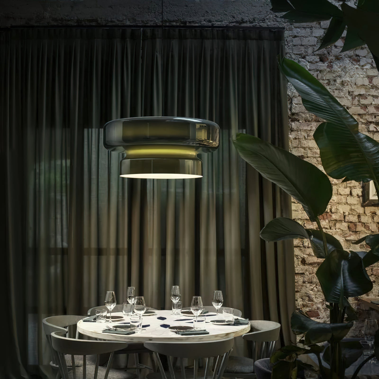 Elomia Pendant Light
