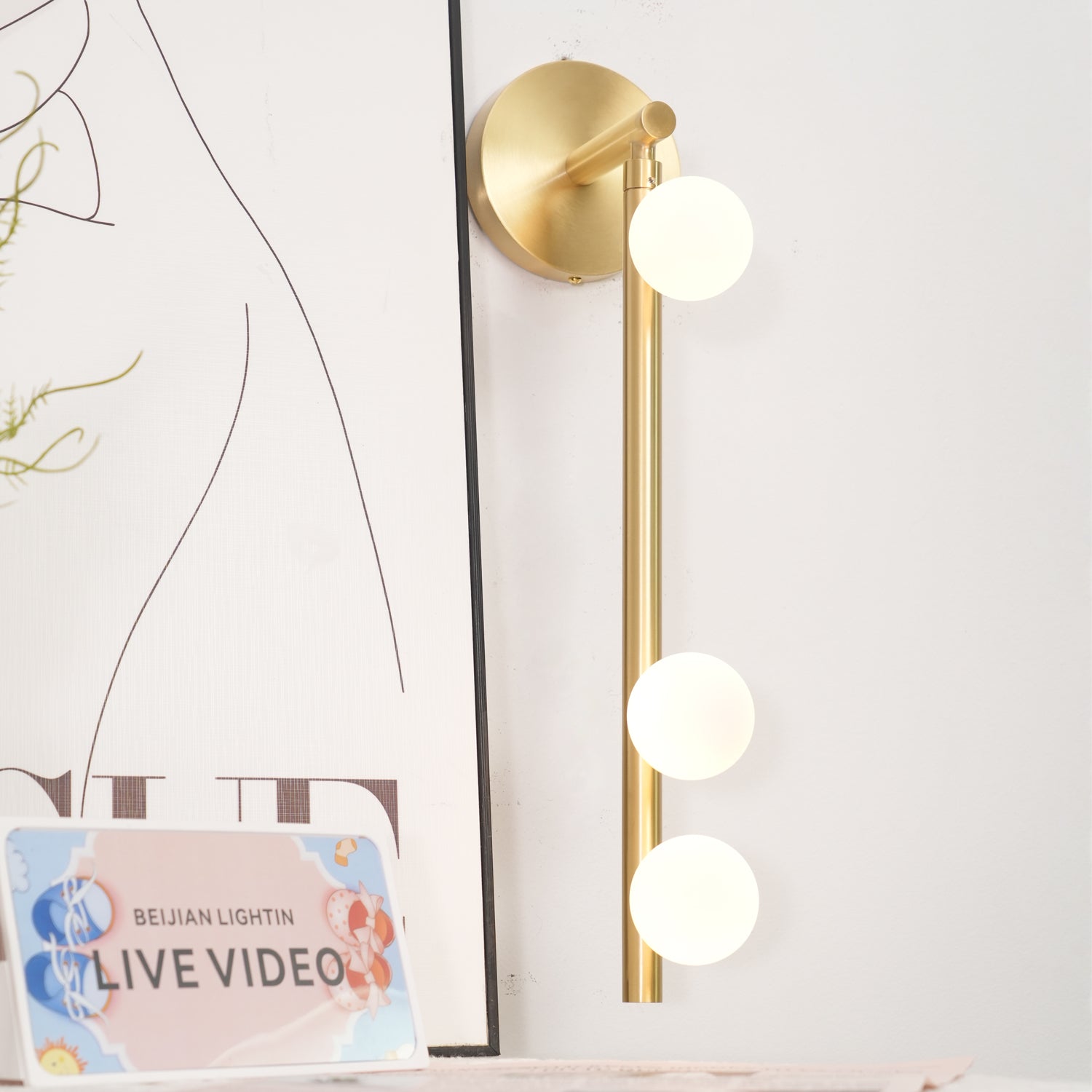 Hati Tube Wall Light