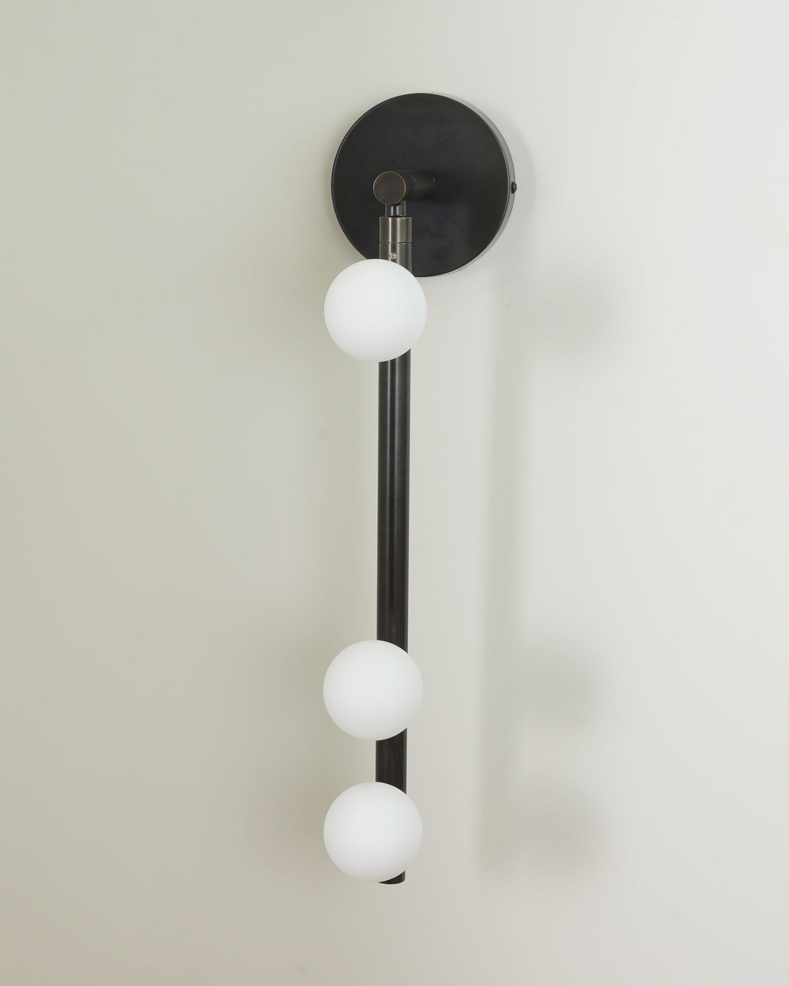 Hati Tube Wall Light
