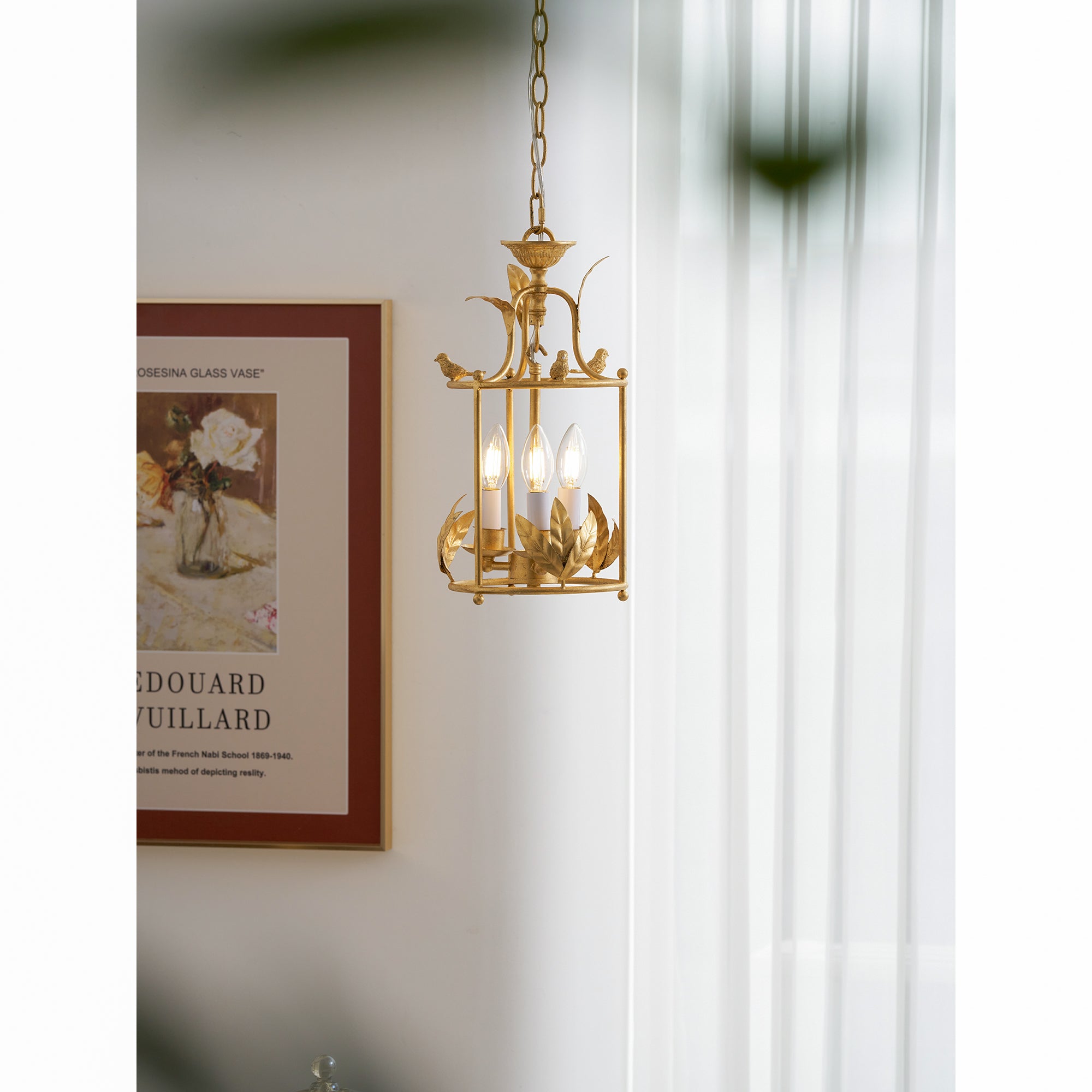 Alvelva Lantern Pendant Light