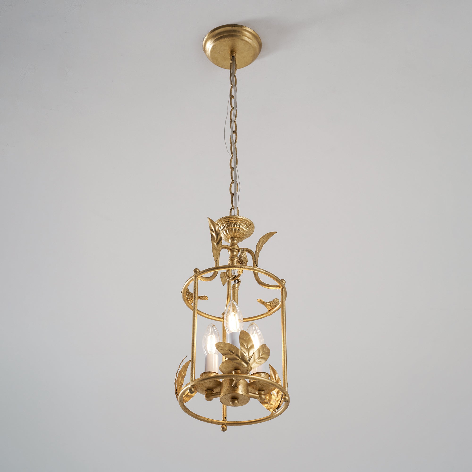 Alvelva Lantern Pendant Light
