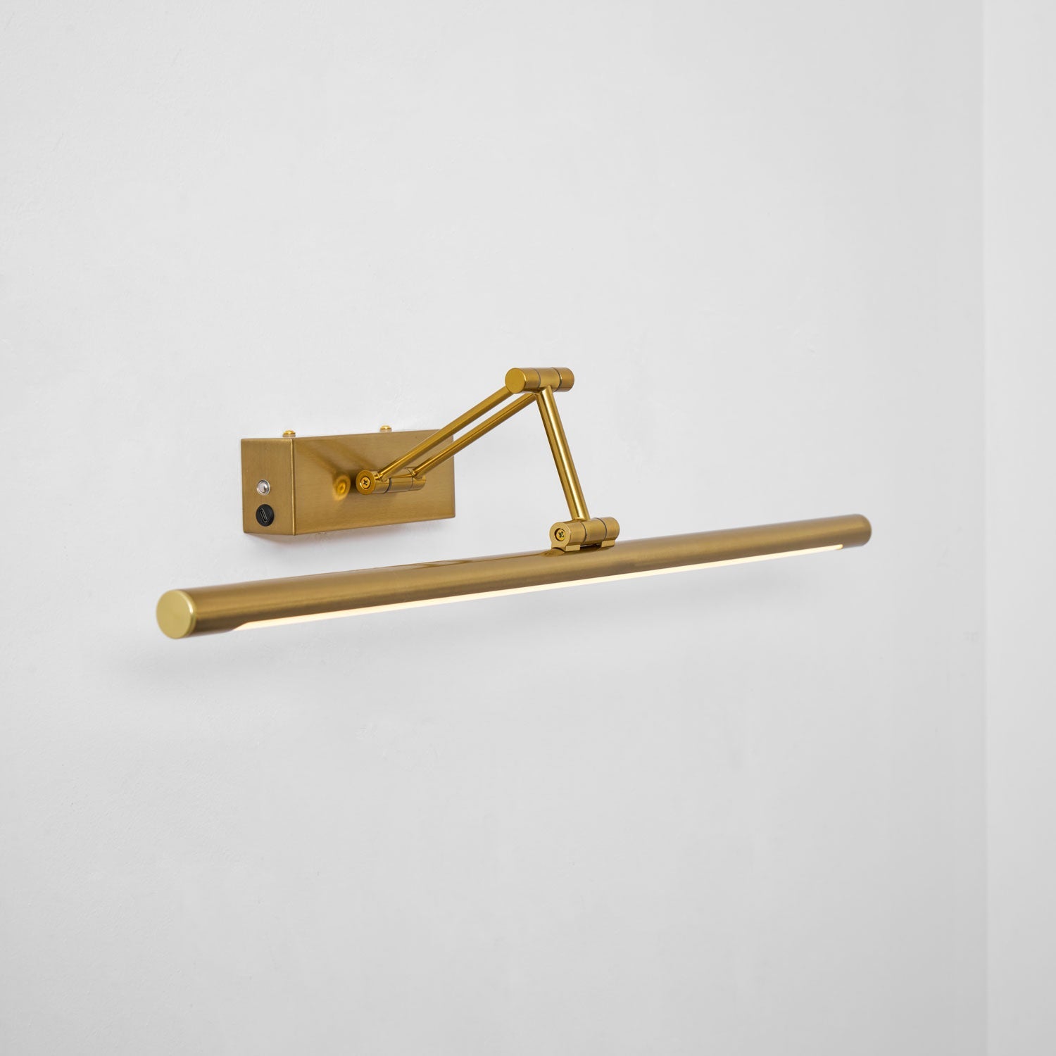 Bavexus Linear Wall Light