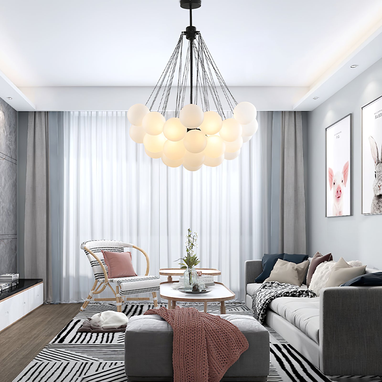 Aloralo Globe Chandelier